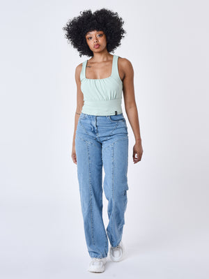 f231006-vert-d-eau-modelshot