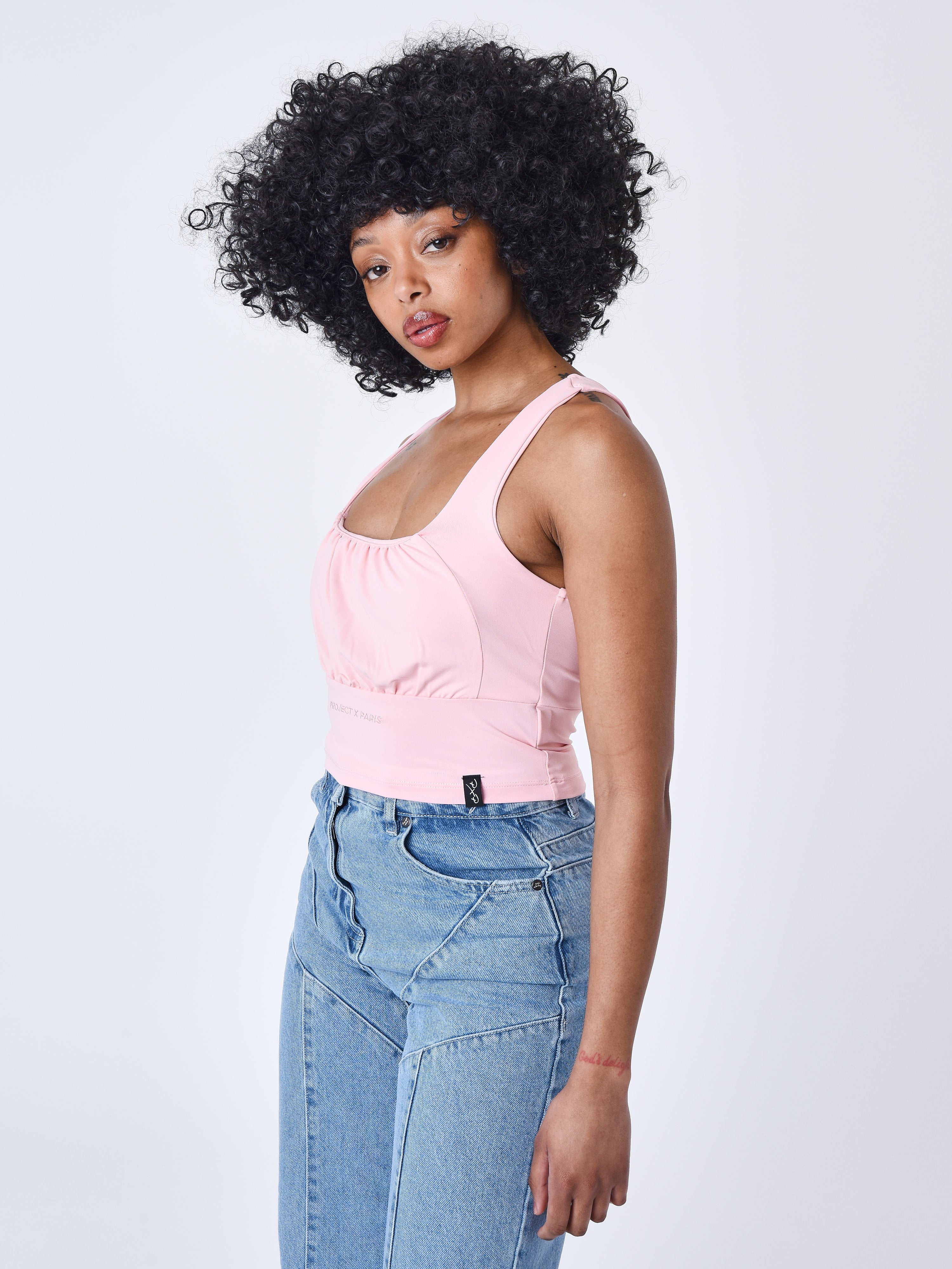 f231006-rose-modelshot