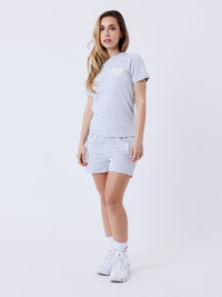 f231111-greige-modelshot