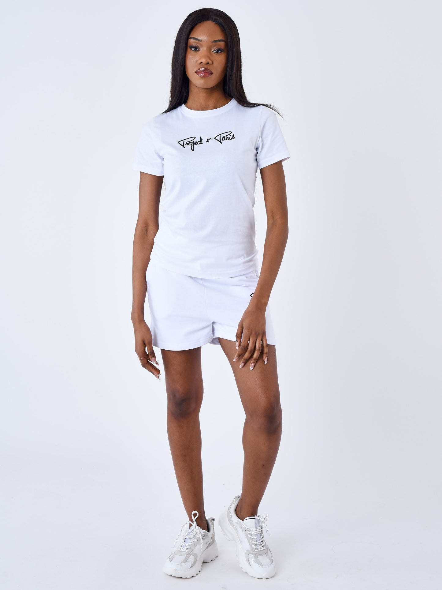 f234101-blanc-modelshot