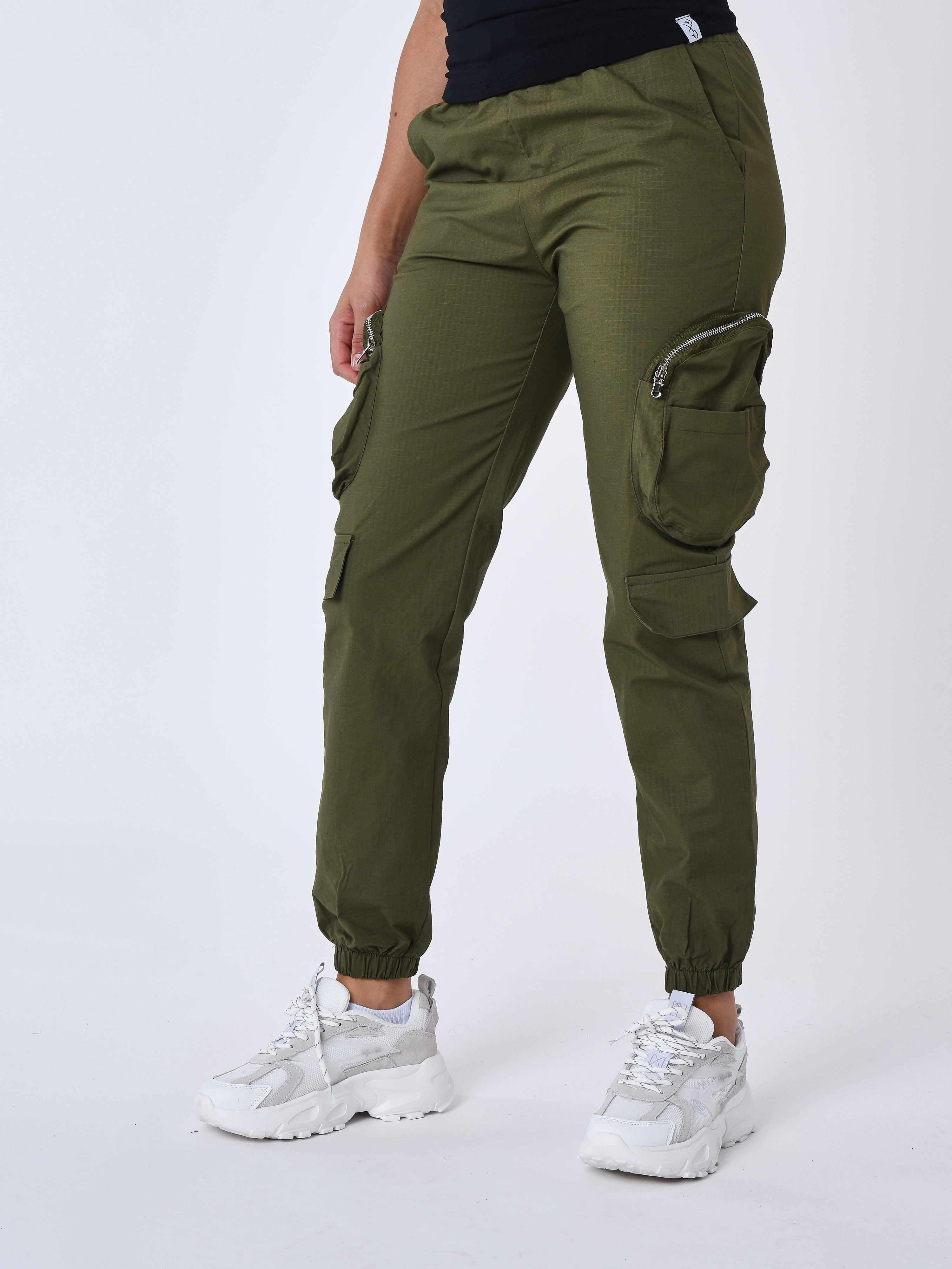 Cargo multi-bolsillos texturizado-4