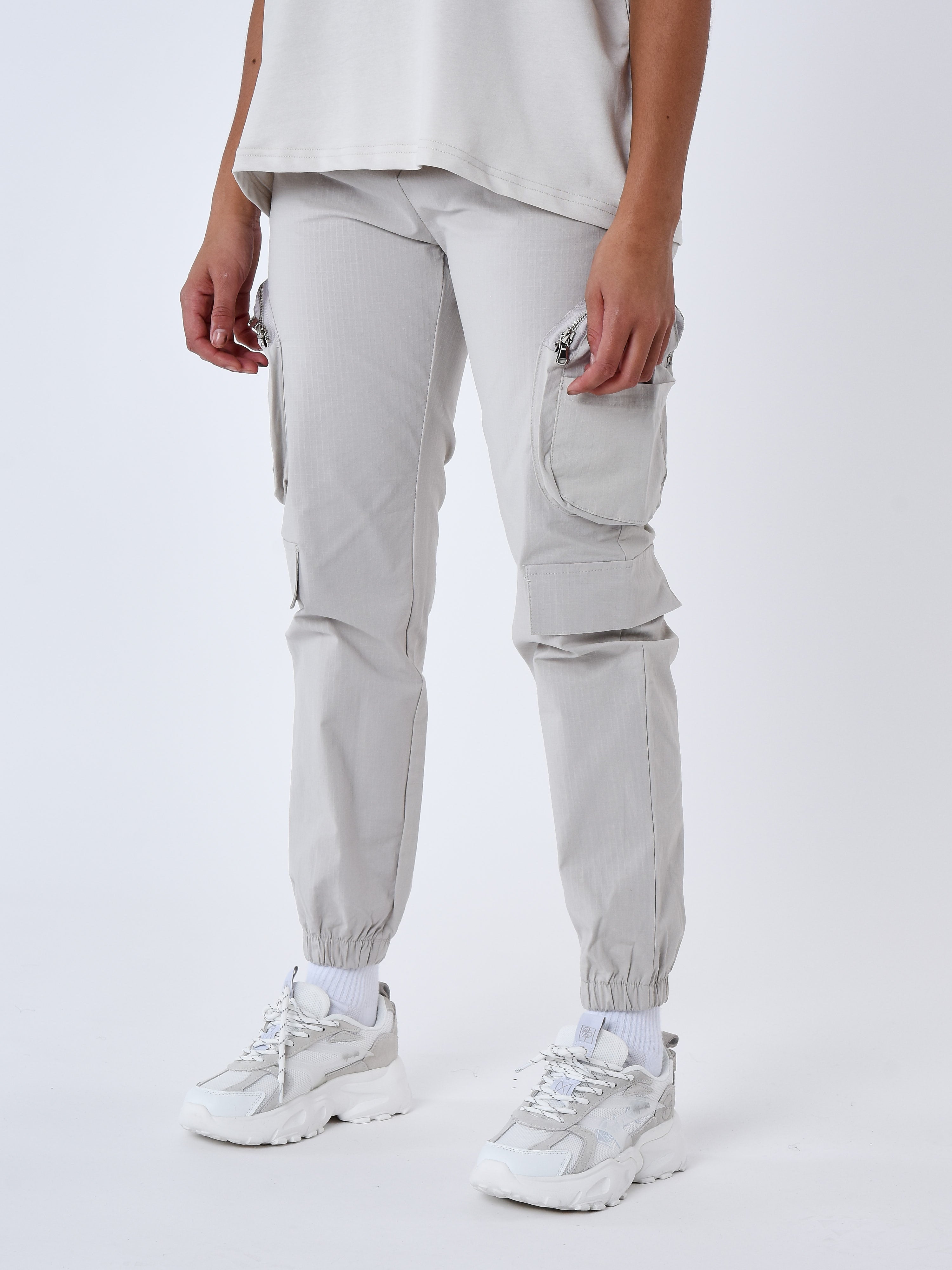 f234205-greige