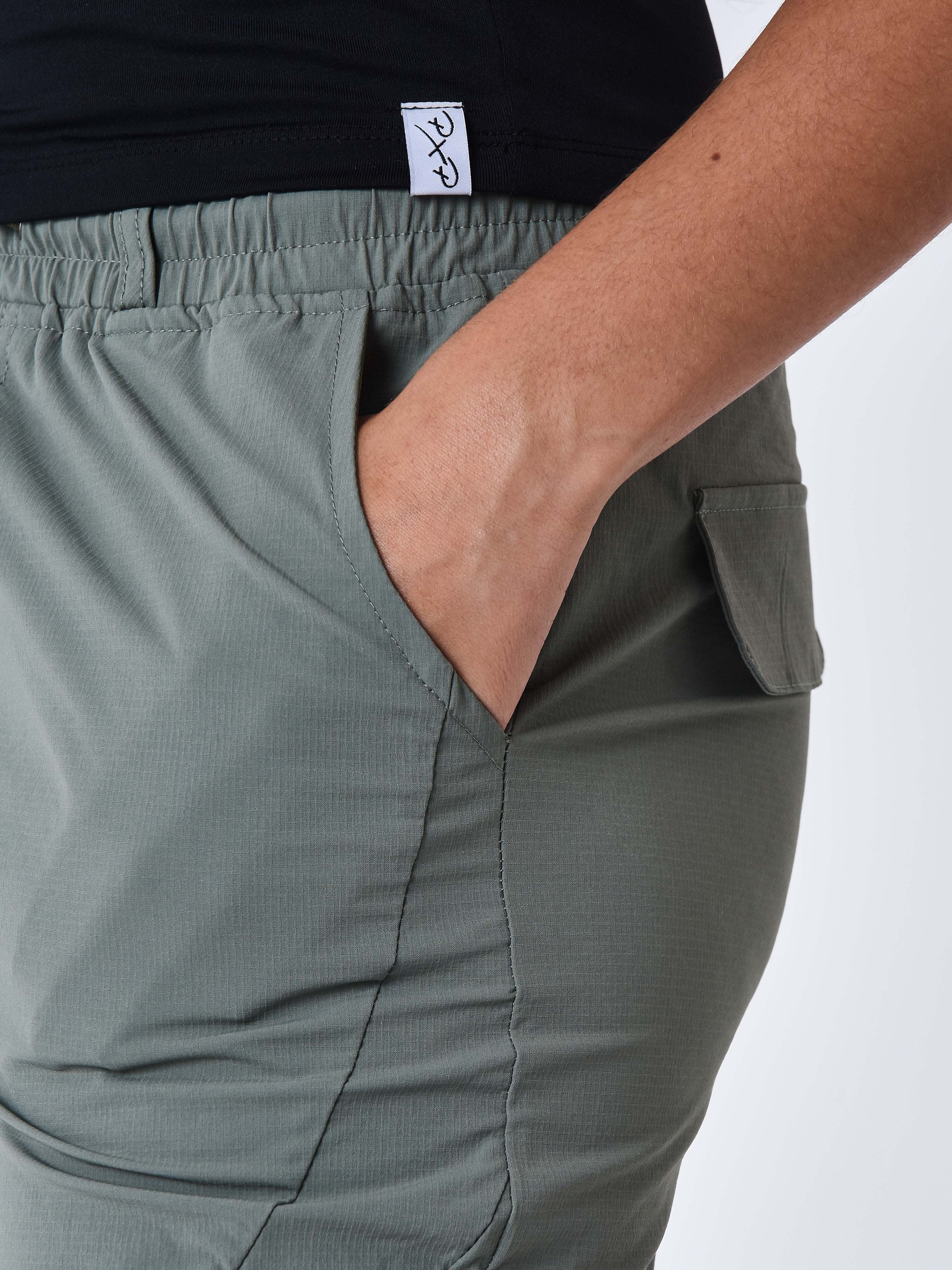 Straight pants with seams-6