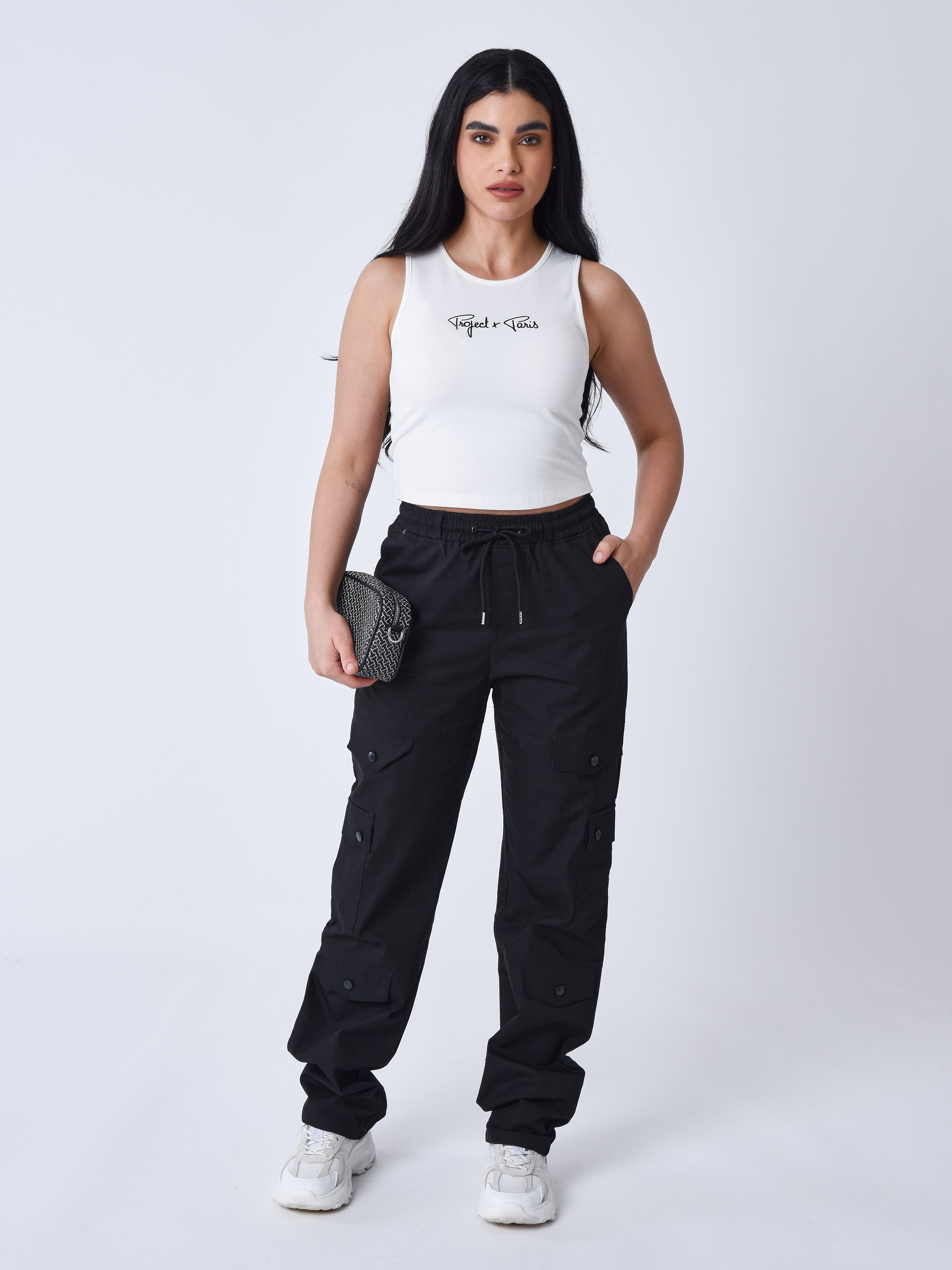 f234207-noir