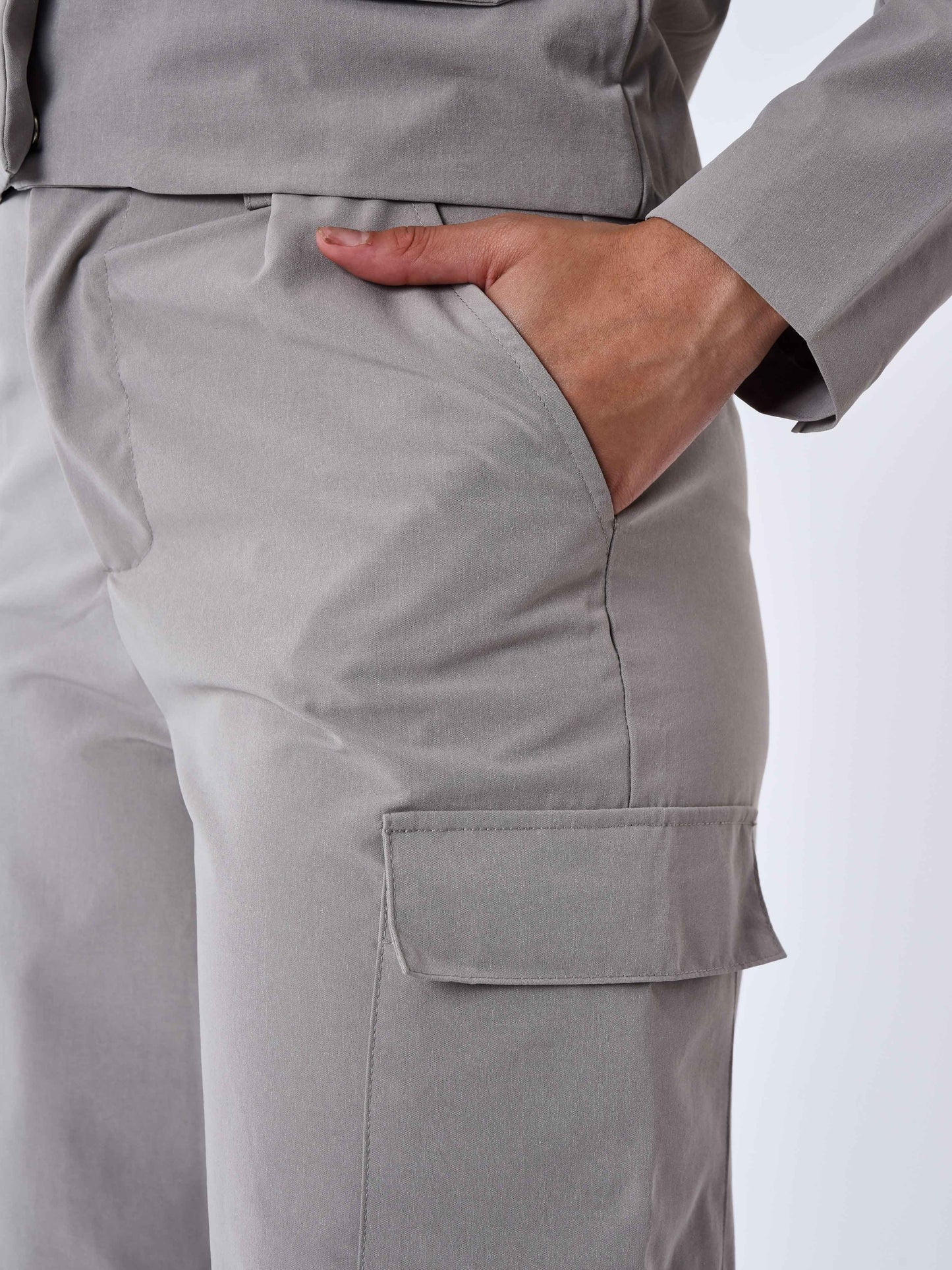 f234407-taupe