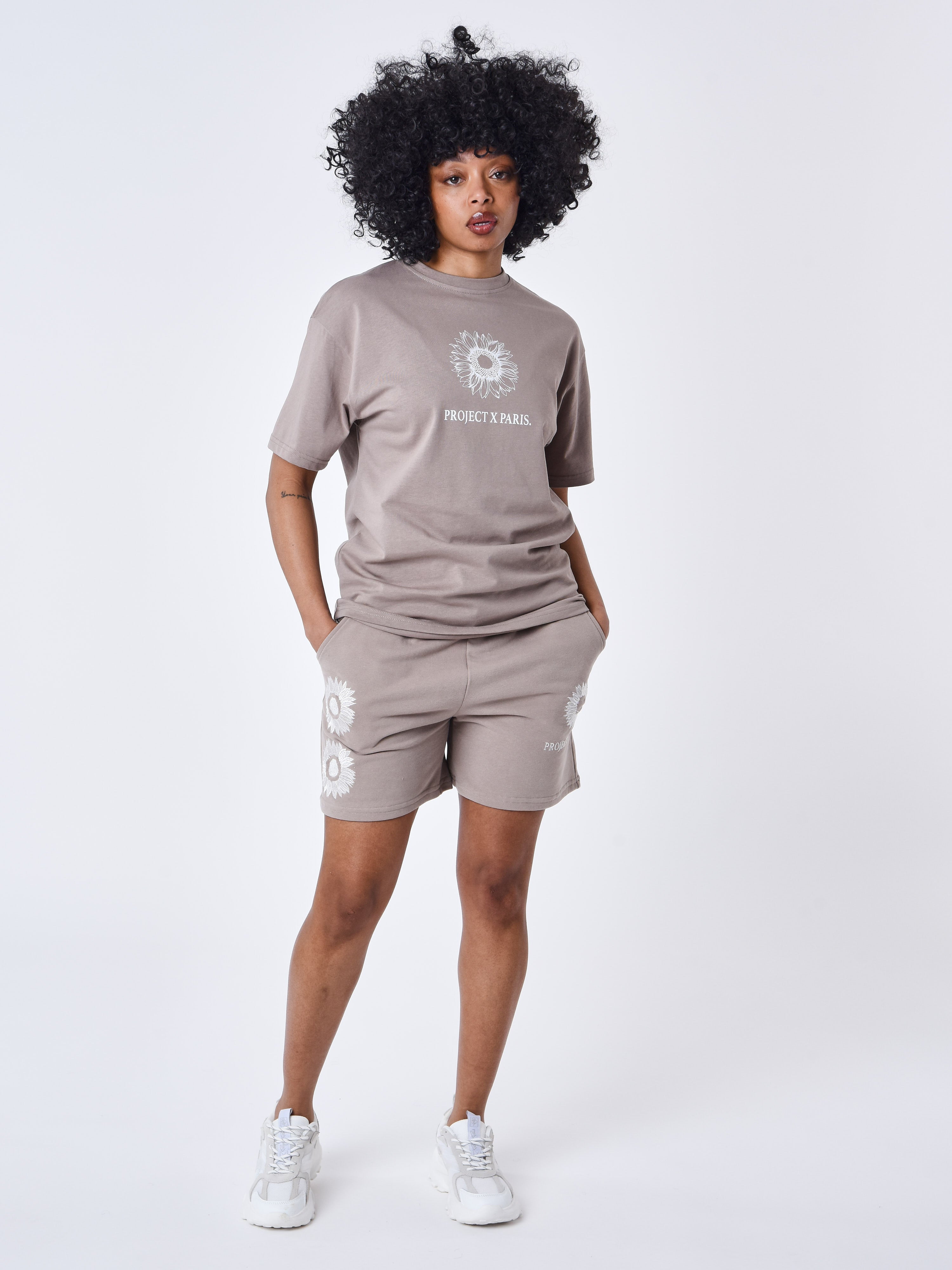 Broderet blomster shorts-3