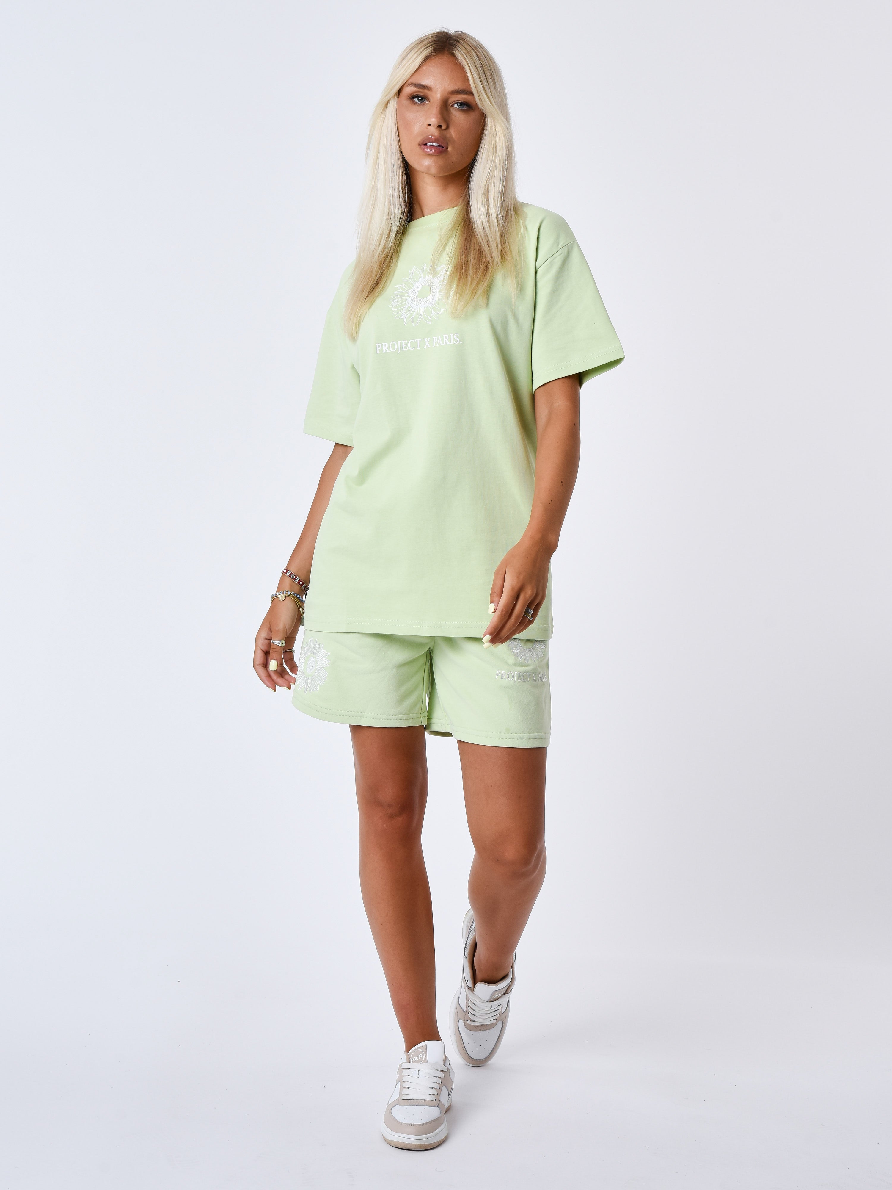 Floral embroidered shorts-2