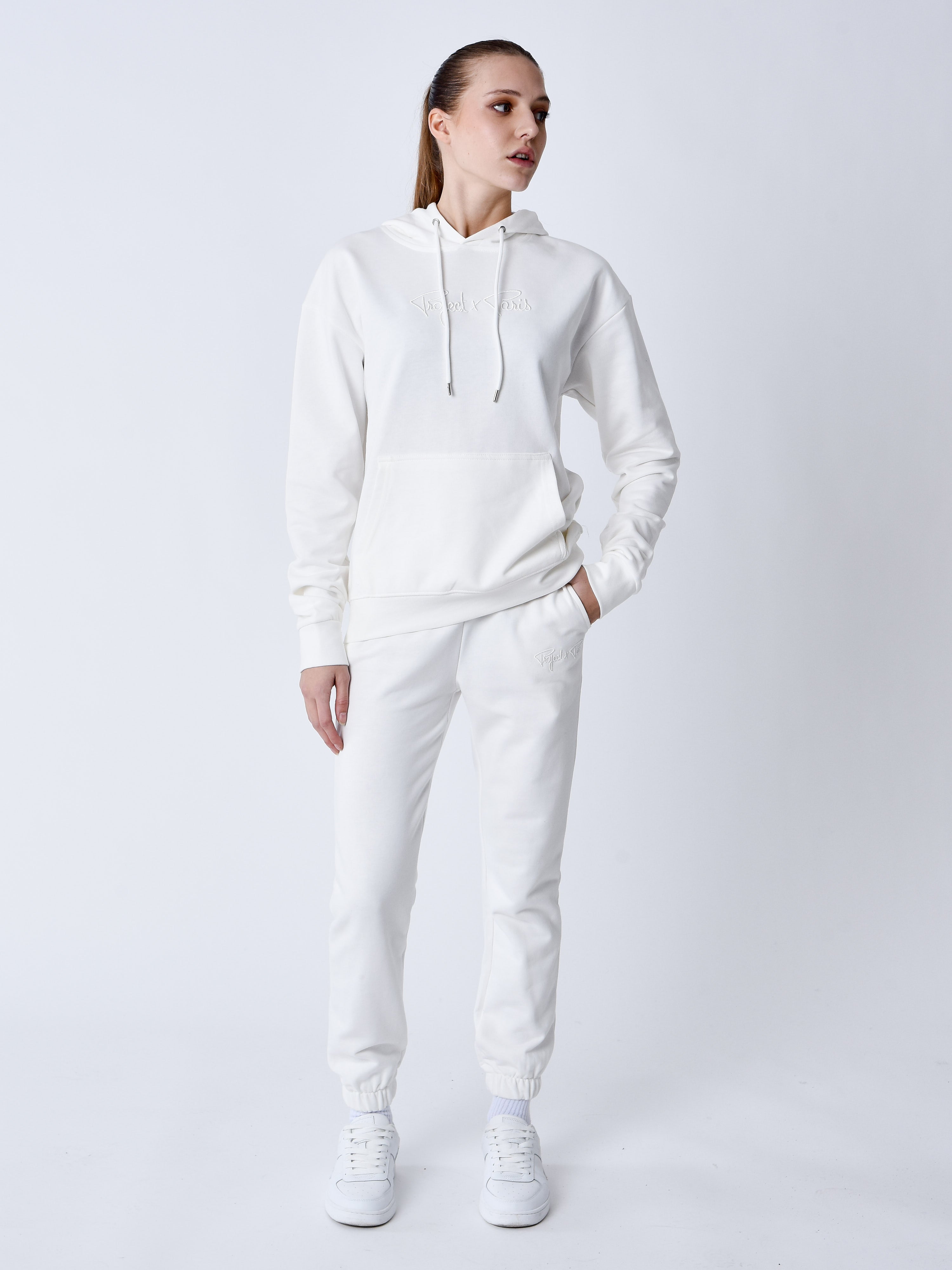 f244138-2-blanc-casse