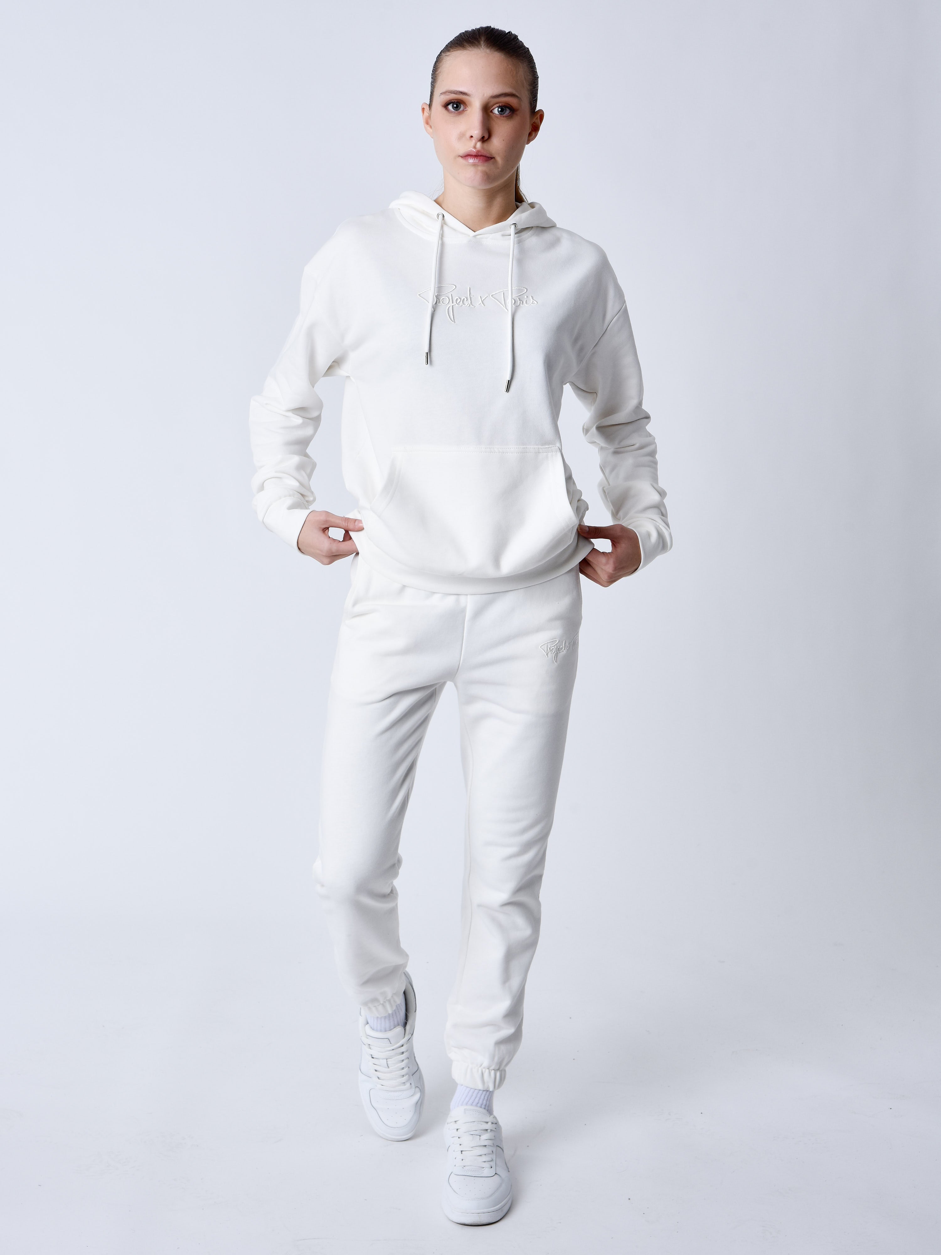 f244138-2-4754-blanc-casse