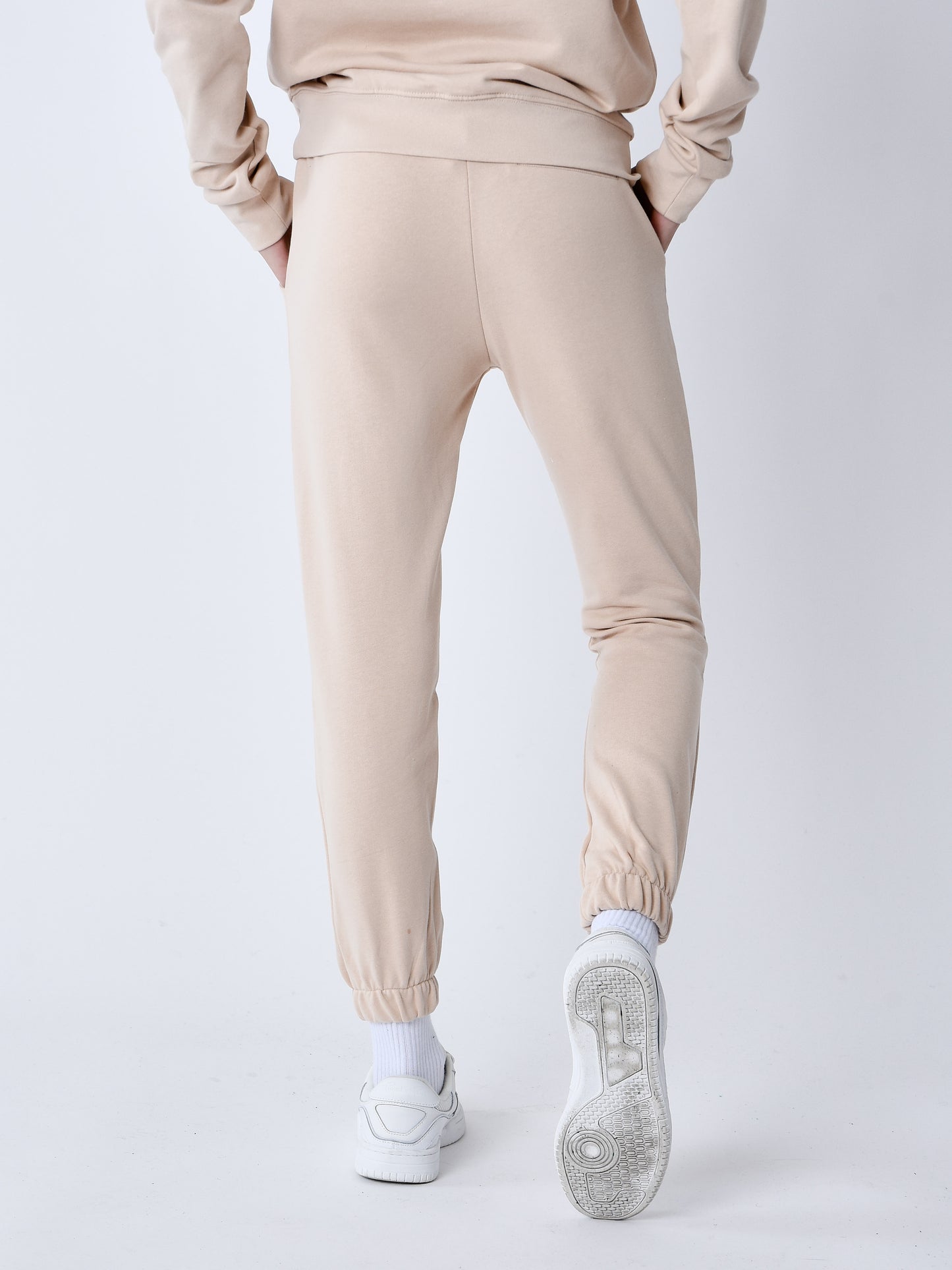 f244138-2-4754-beige