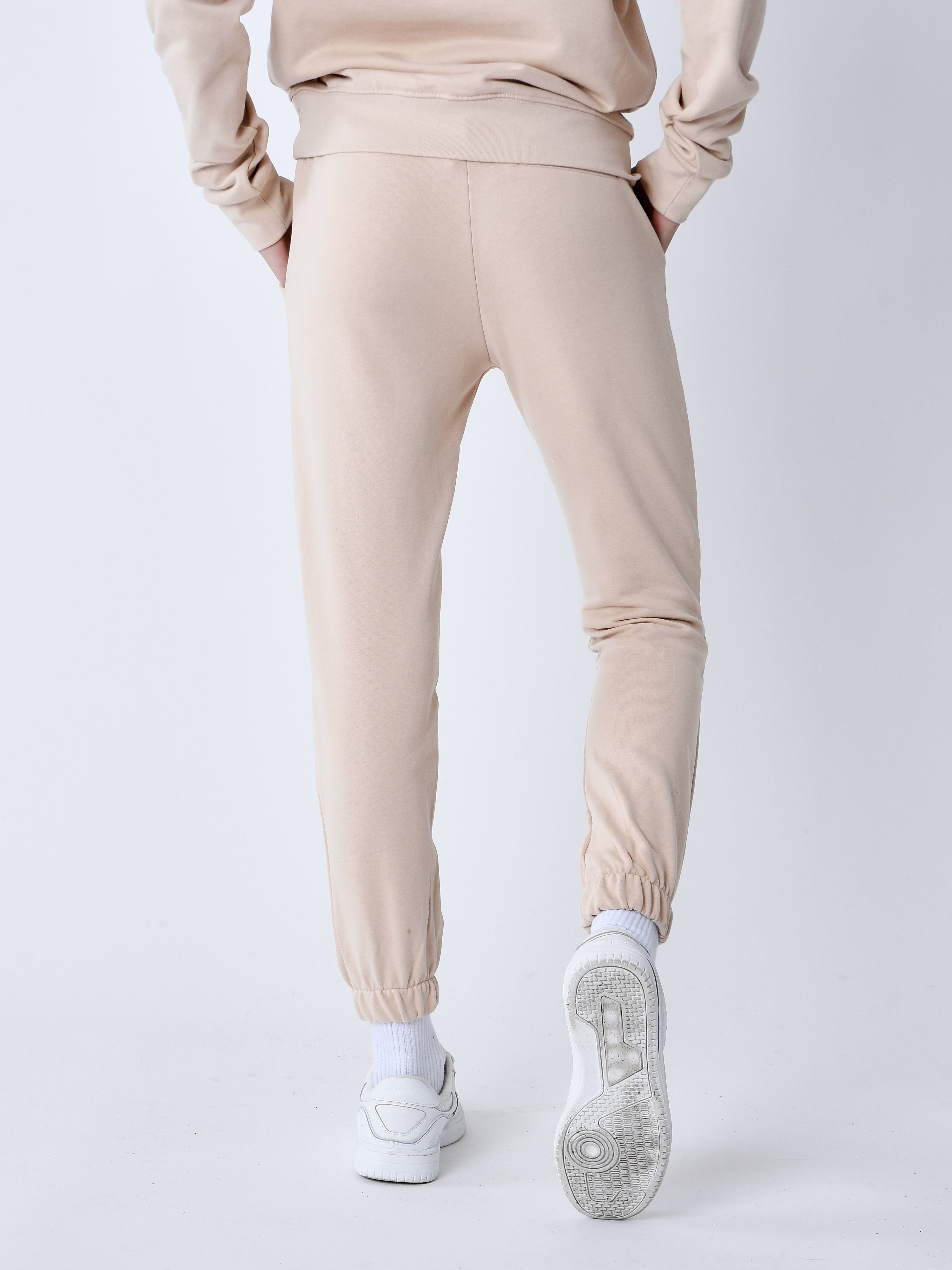 f244138-2-4754-beige