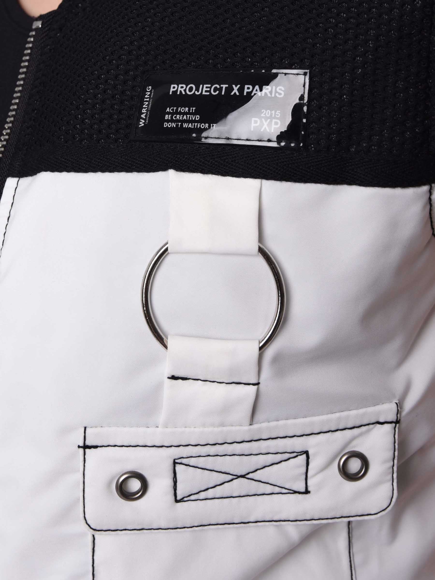 Utility mouwloos vest met contrasterende naden en mesh inzetstuk-8