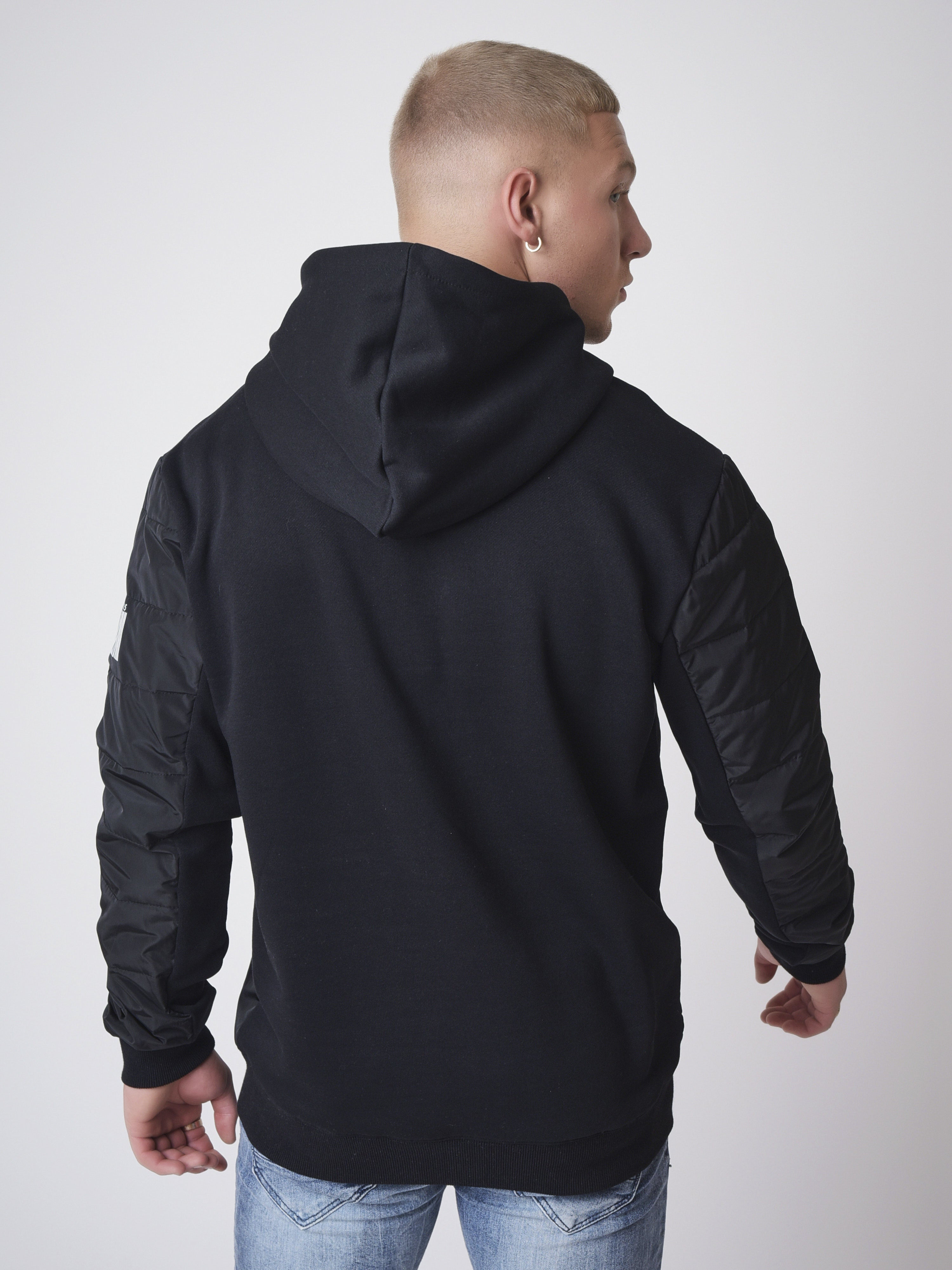 hoodie-a-manches-matelassees-2020086-noir