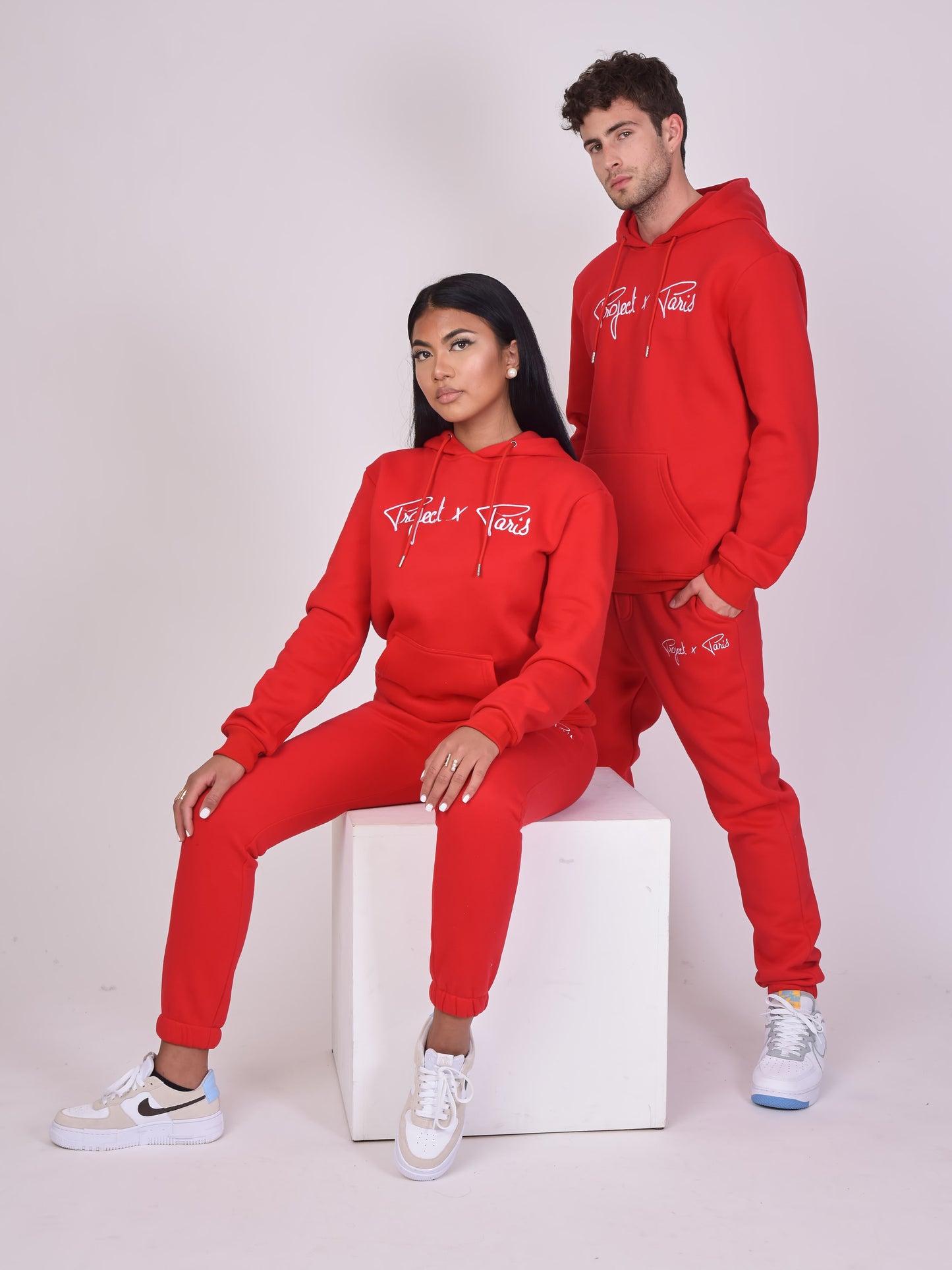 hoodie-avec-broderie-logo-homme-1920010-rouge