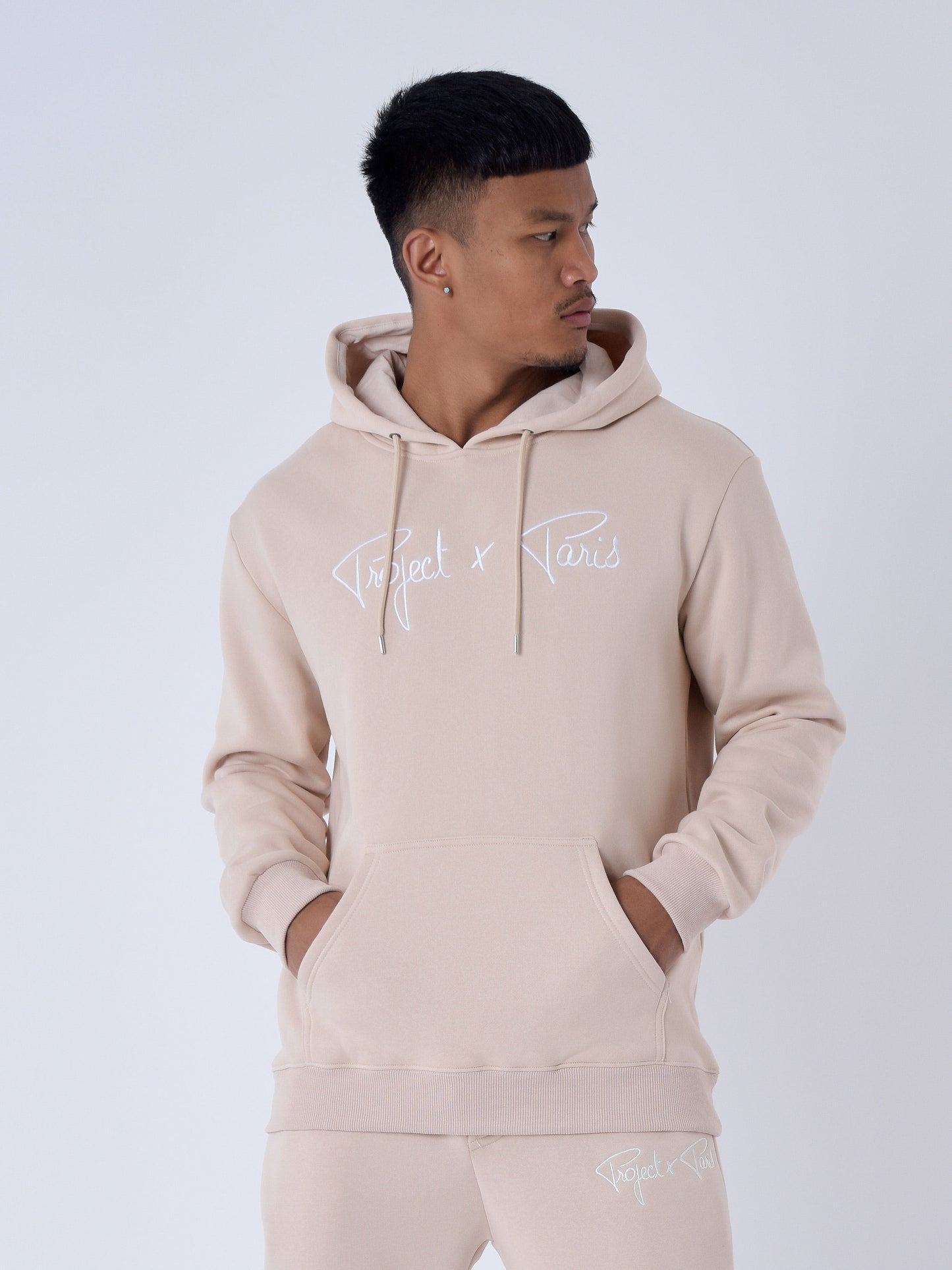 hoodie-avec-broderie-logo-homme-1920010-4205-orange-modelshot