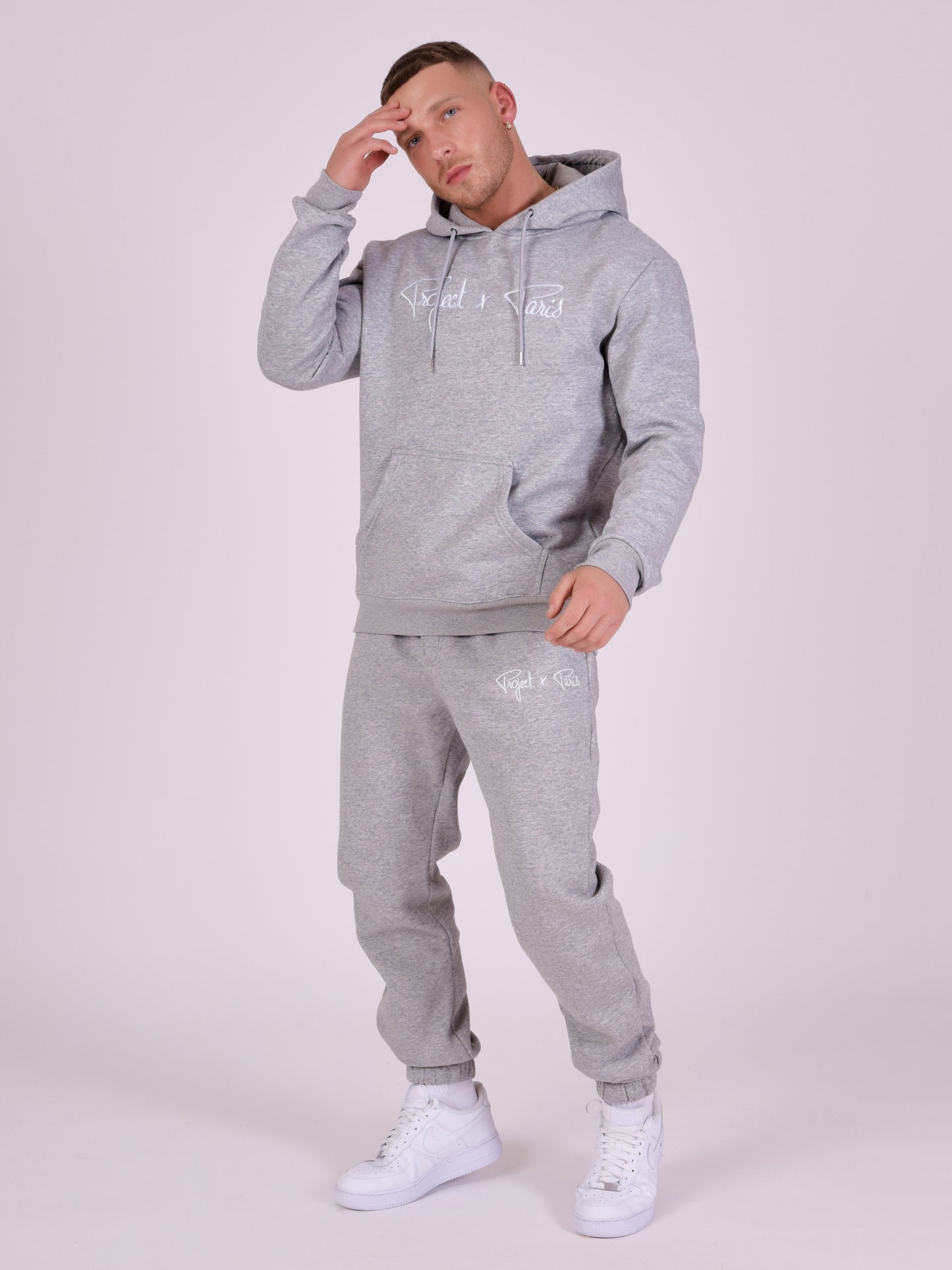 hoodie-avec-broderie-logo-homme-1920010-4205-orange-modelshot