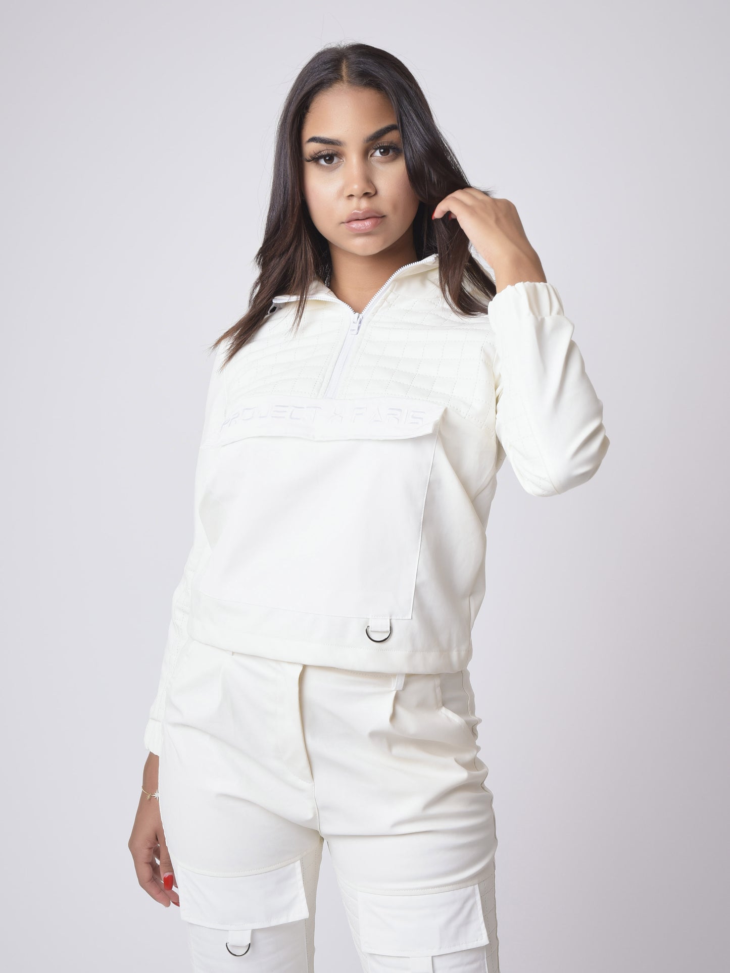hoodie-enfiable-matelassage-carre-simili-cuir-f202033-blanc