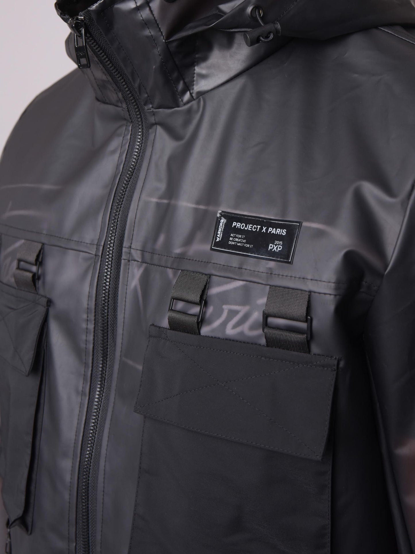 impermeable-transparente-noir