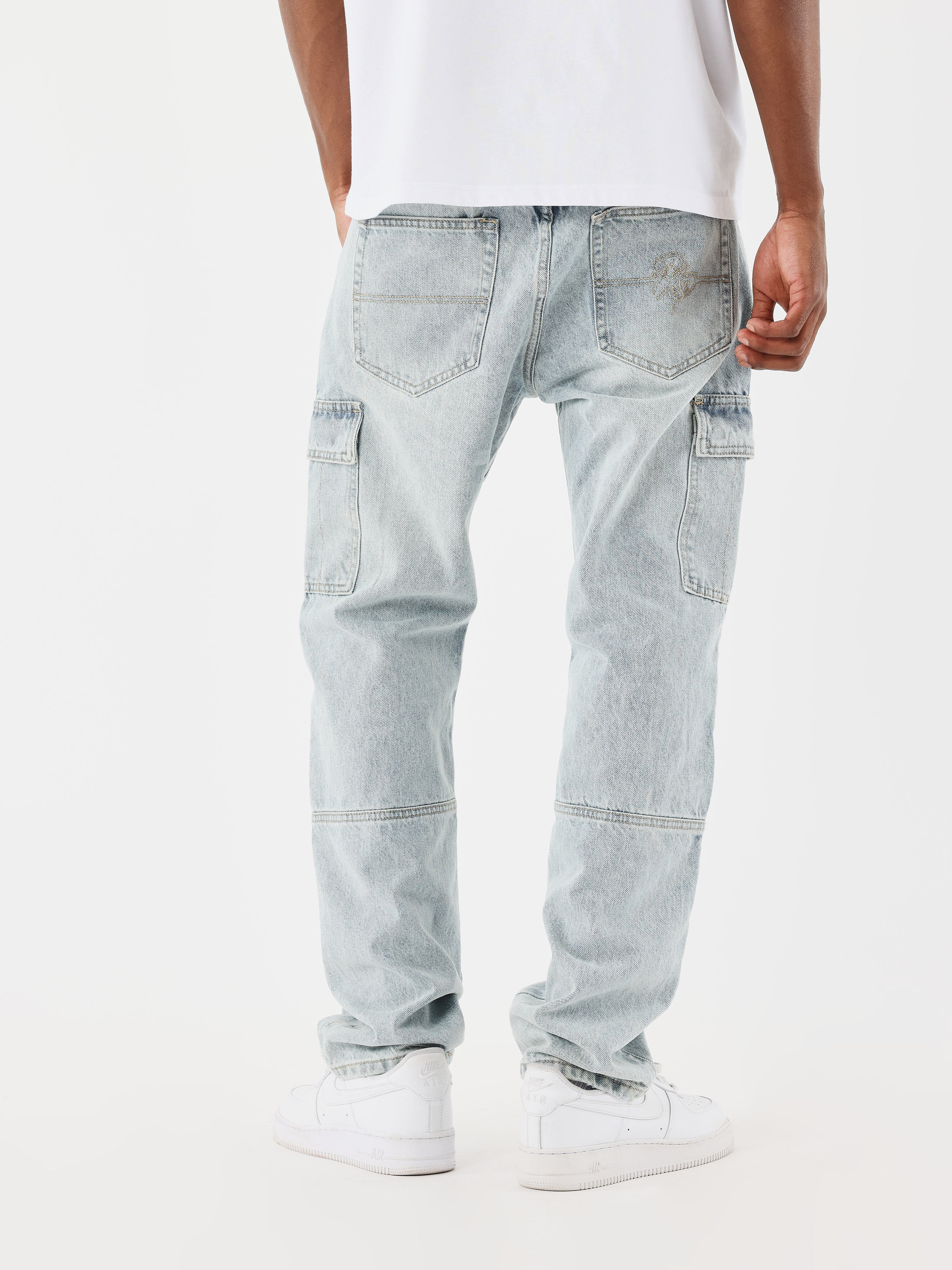 Jeans cargo con cortes-3