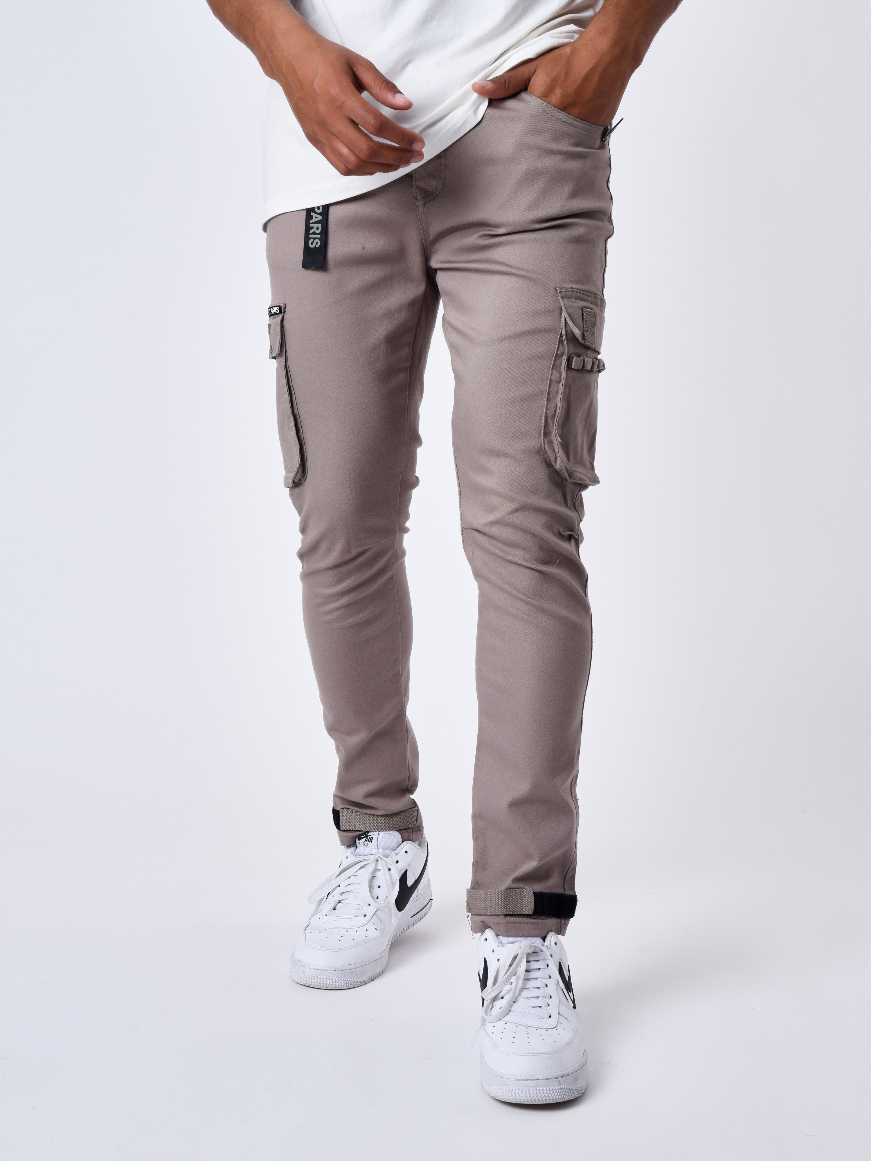jean-cargo-poches-et-sangle-de-resserrement-en-bas-taupe