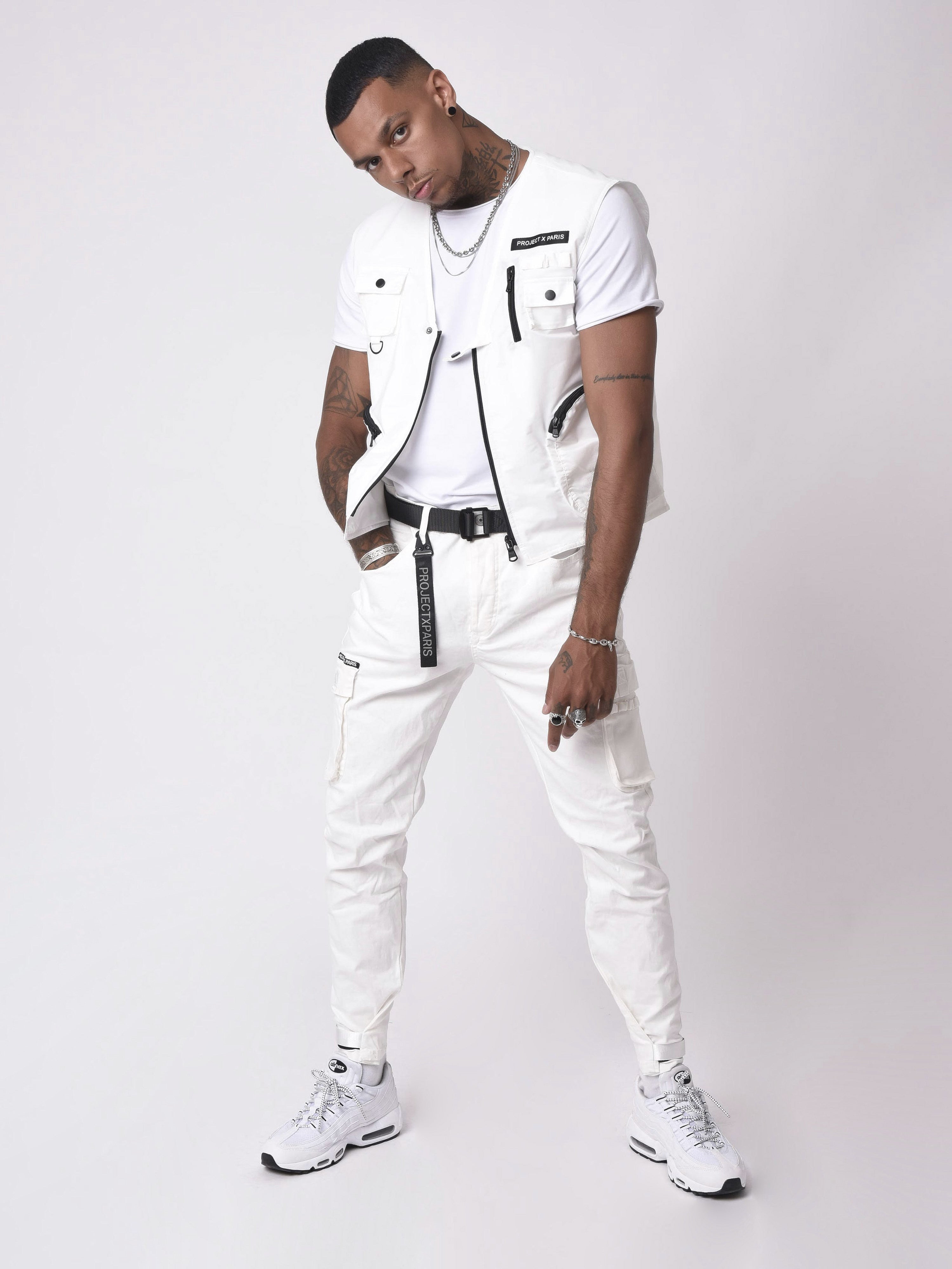 jean-cargo-poches-et-sangle-de-resserrement-en-bas-blanc