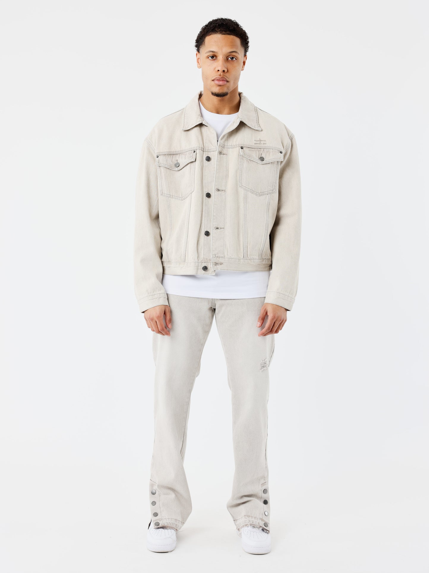 jean-large-d-ensemble-gris-clair