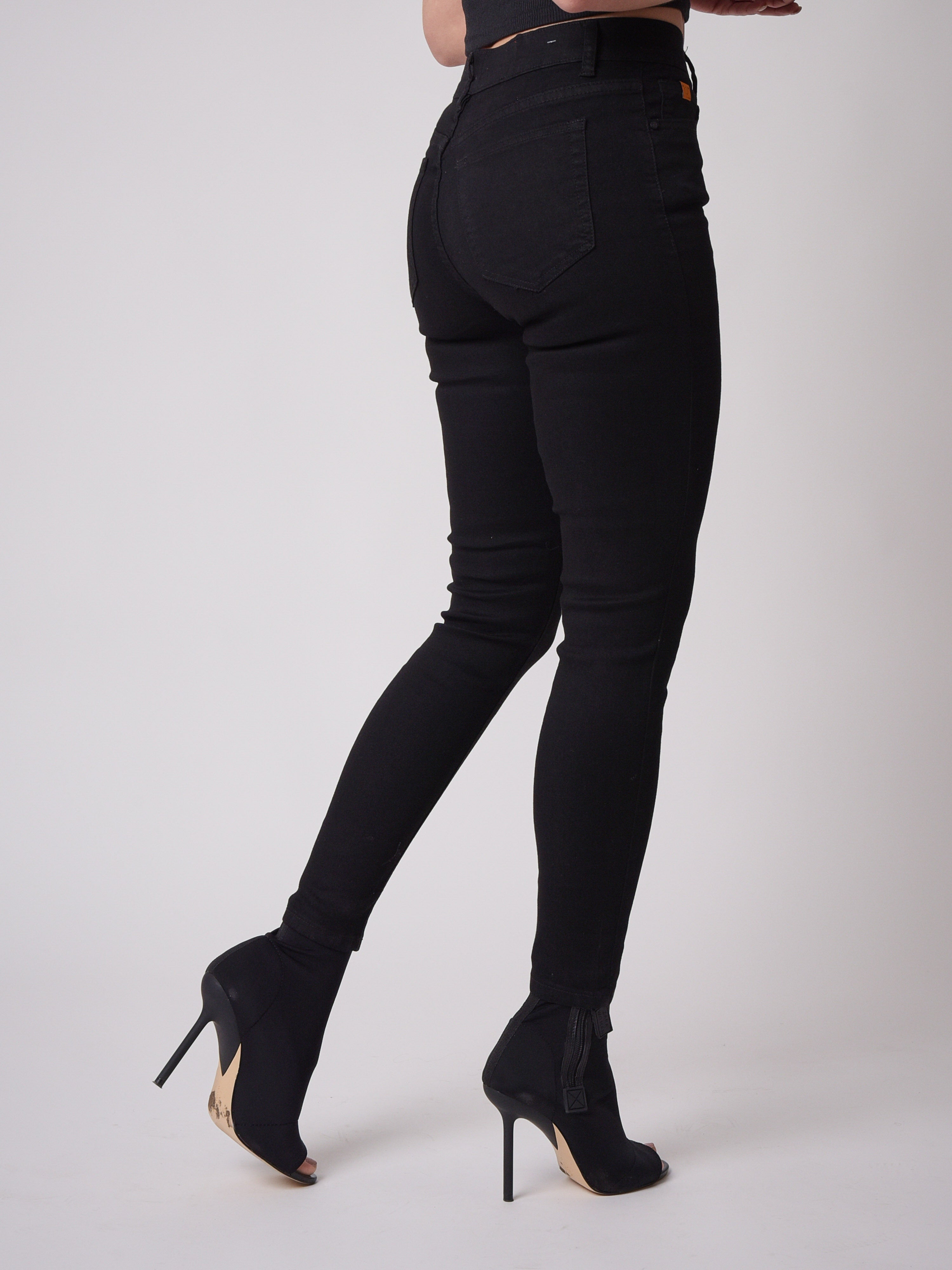 jean-skinny-fit-etiquette-logo-f1990013a-noir