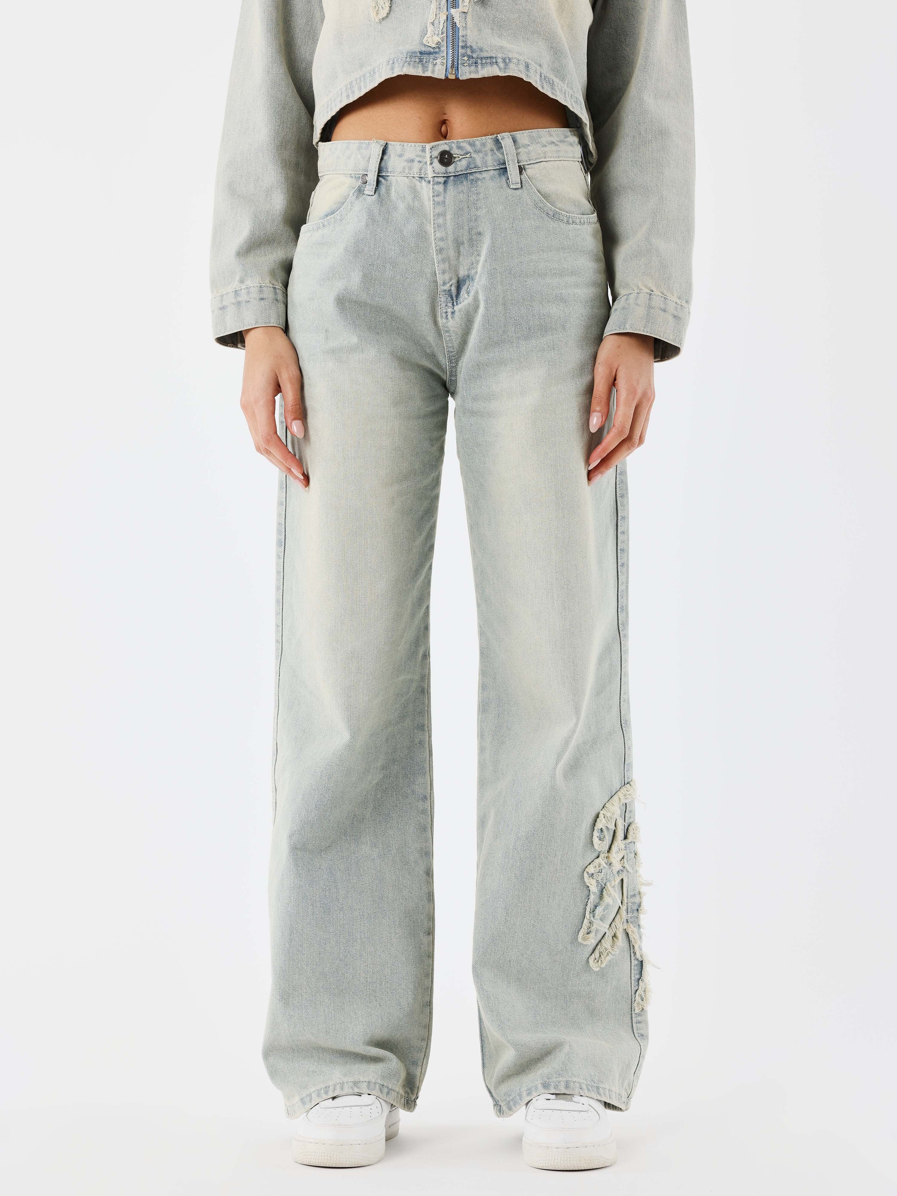 jeans-ample-delave-bleu-modelshot