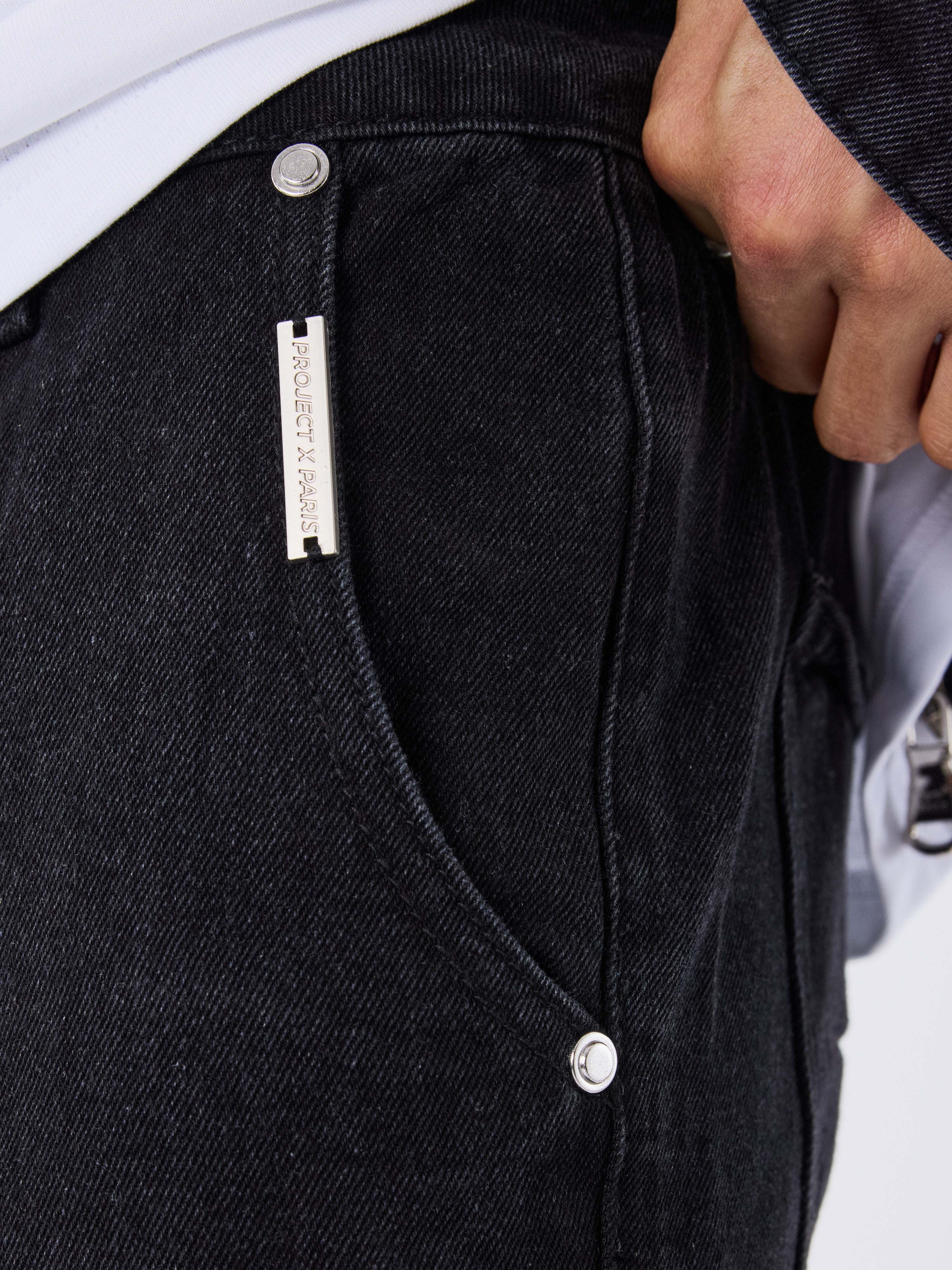 jeans-brute-workwear-multi-poches-noir