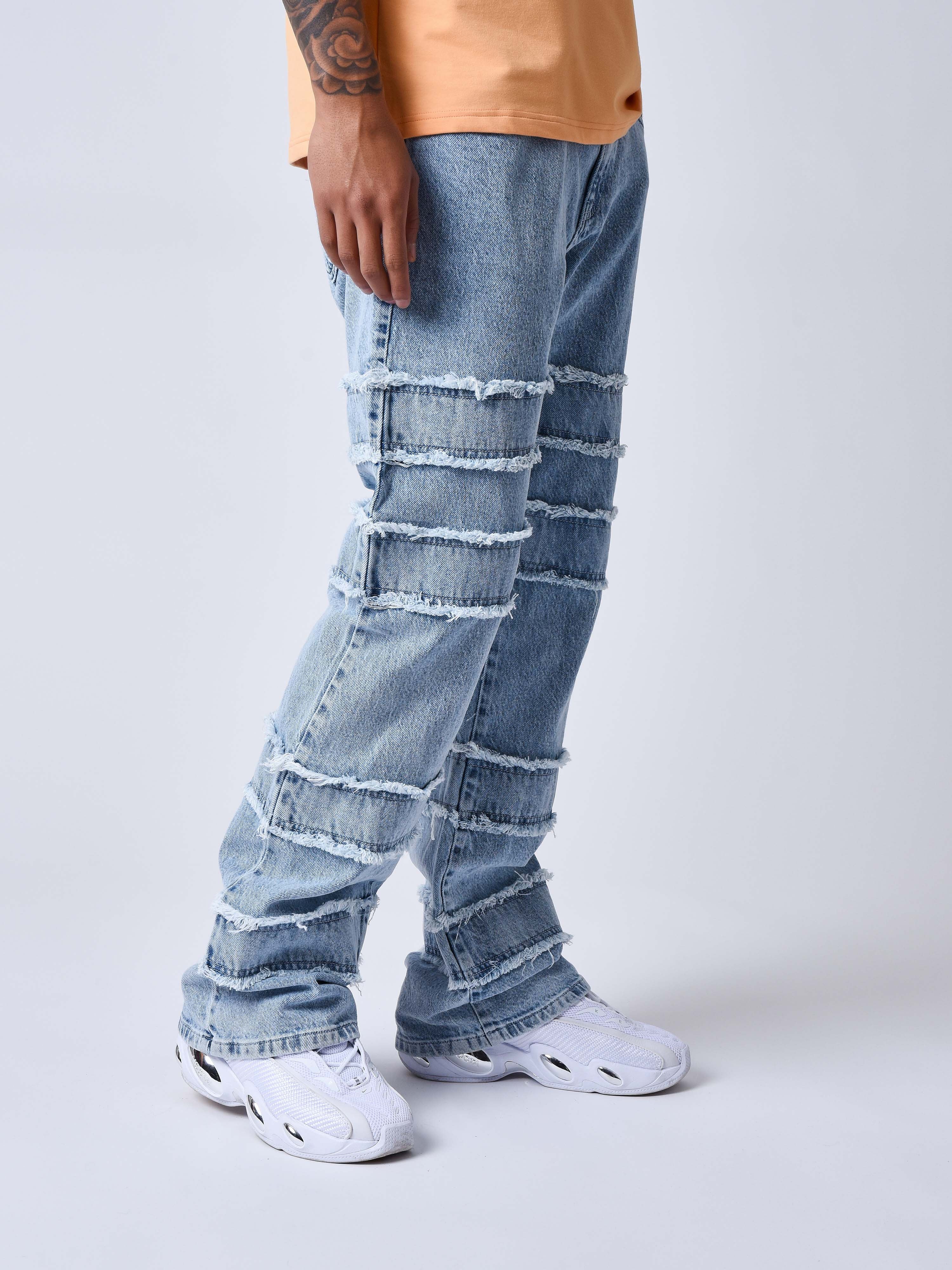 jeans-evase-a-details-effiloches-bleu