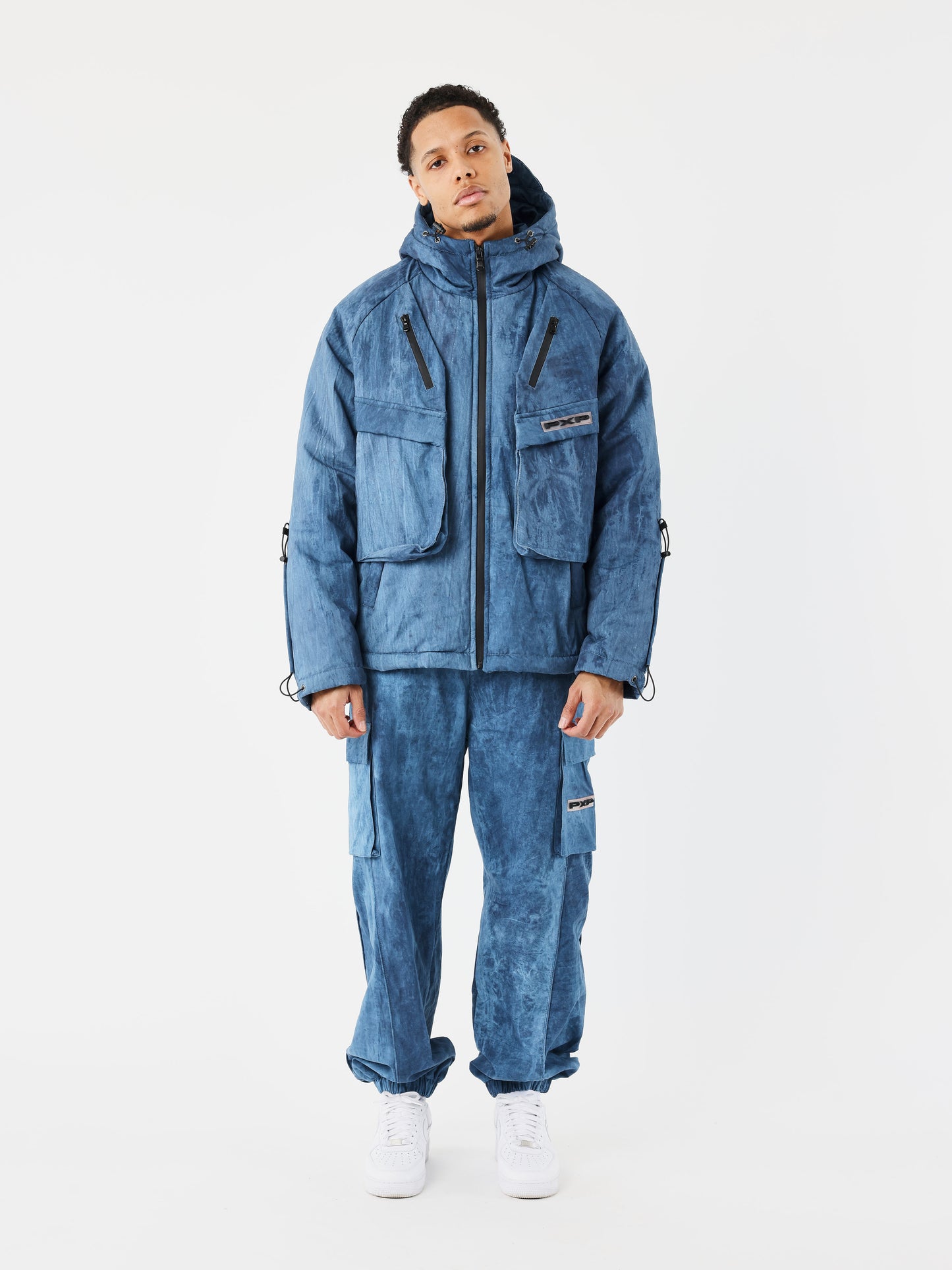 jogging-en-matiere-technique-bleu