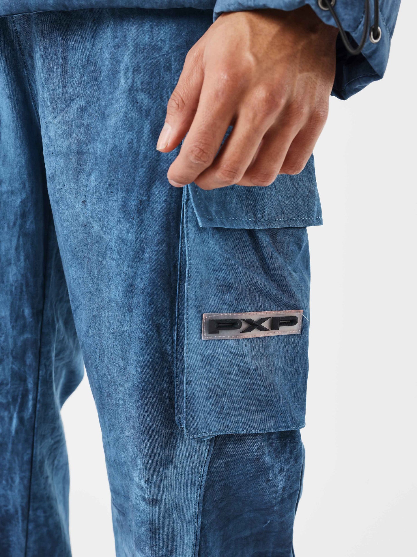 jogging-en-matiere-technique-bleu