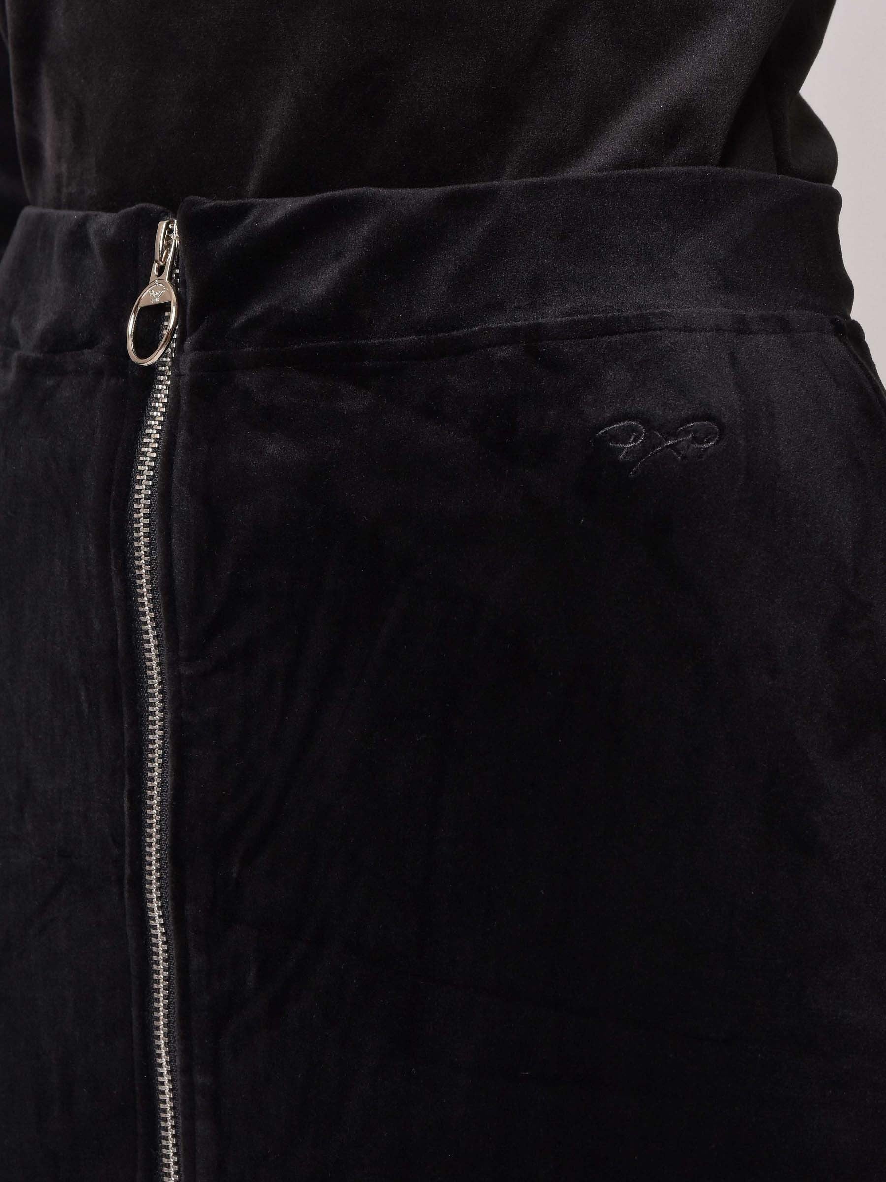 Fitted velvet skirt with round zip-5