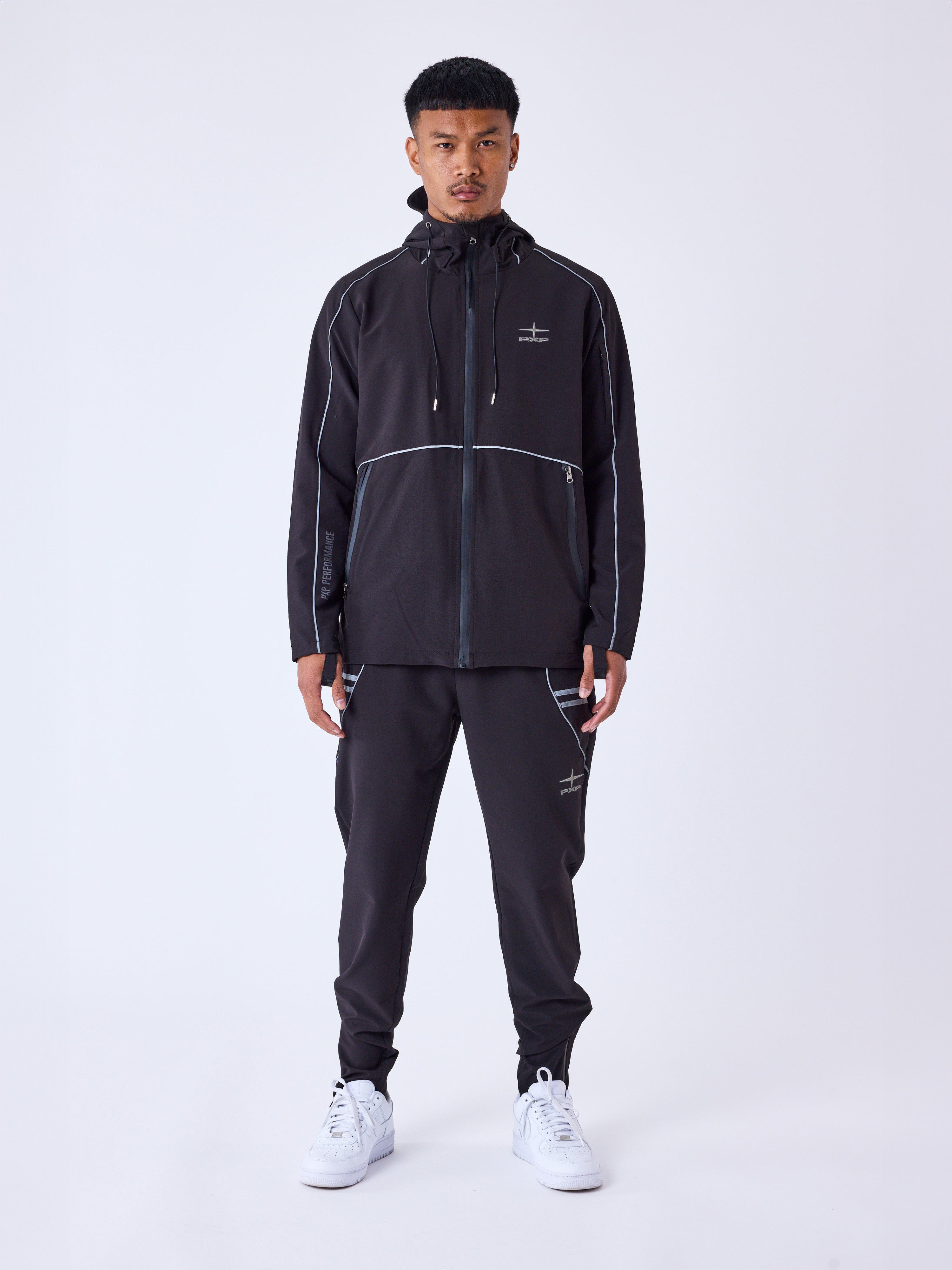 pantalon-a-details-reflechisant-noir