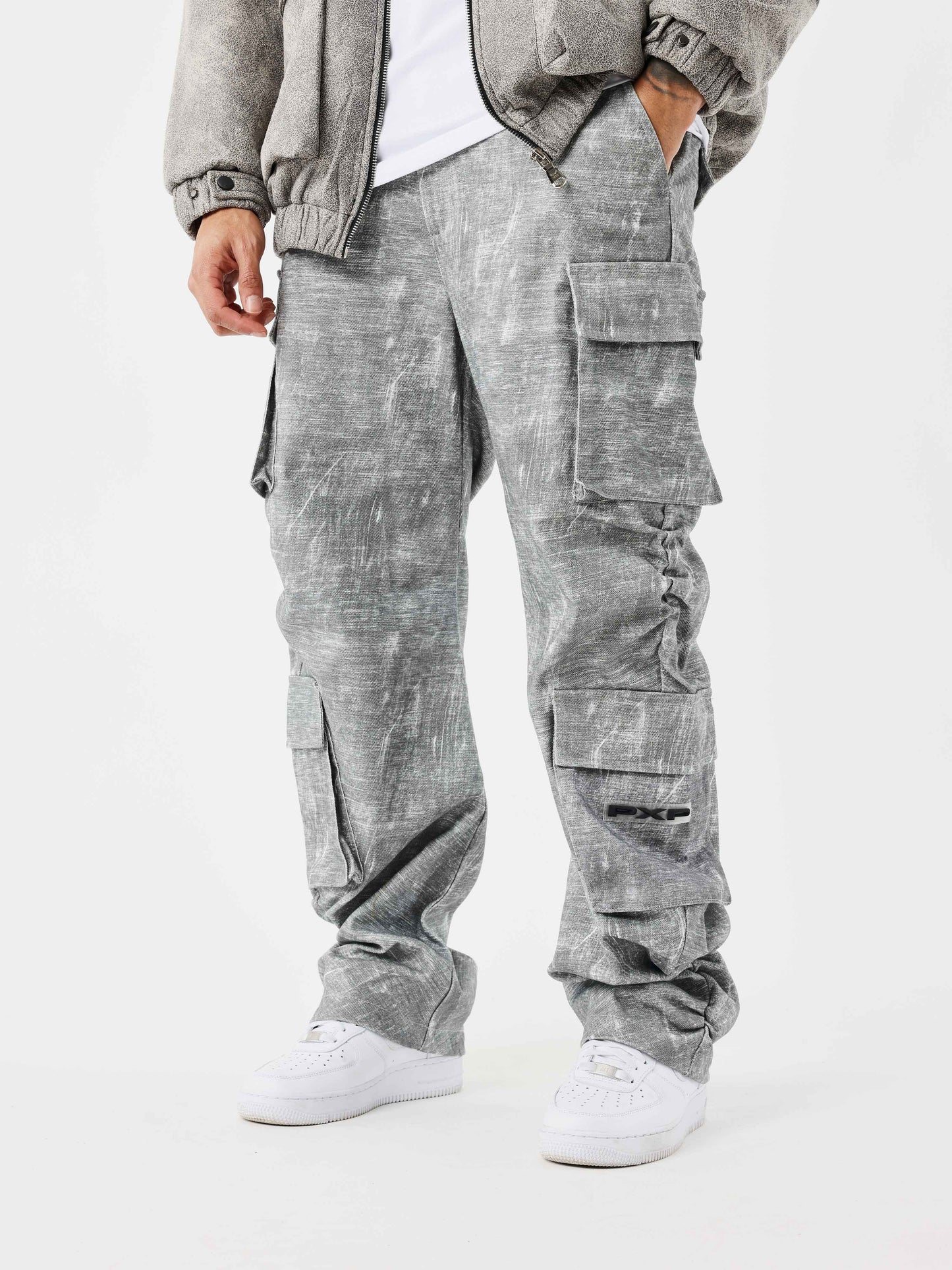 pantalon-a-poches-effet-chine-gris-clair