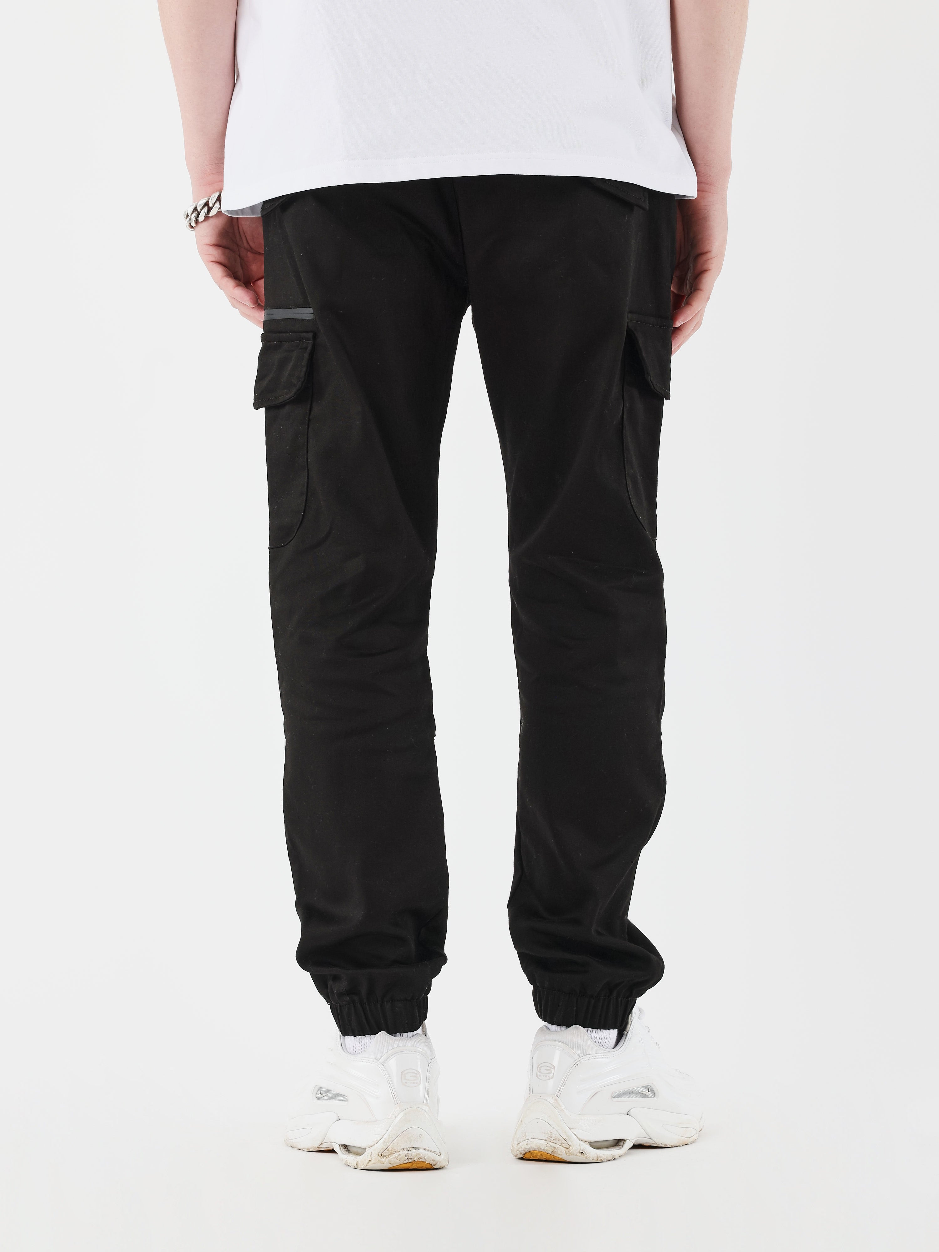Technical cargo pants-4