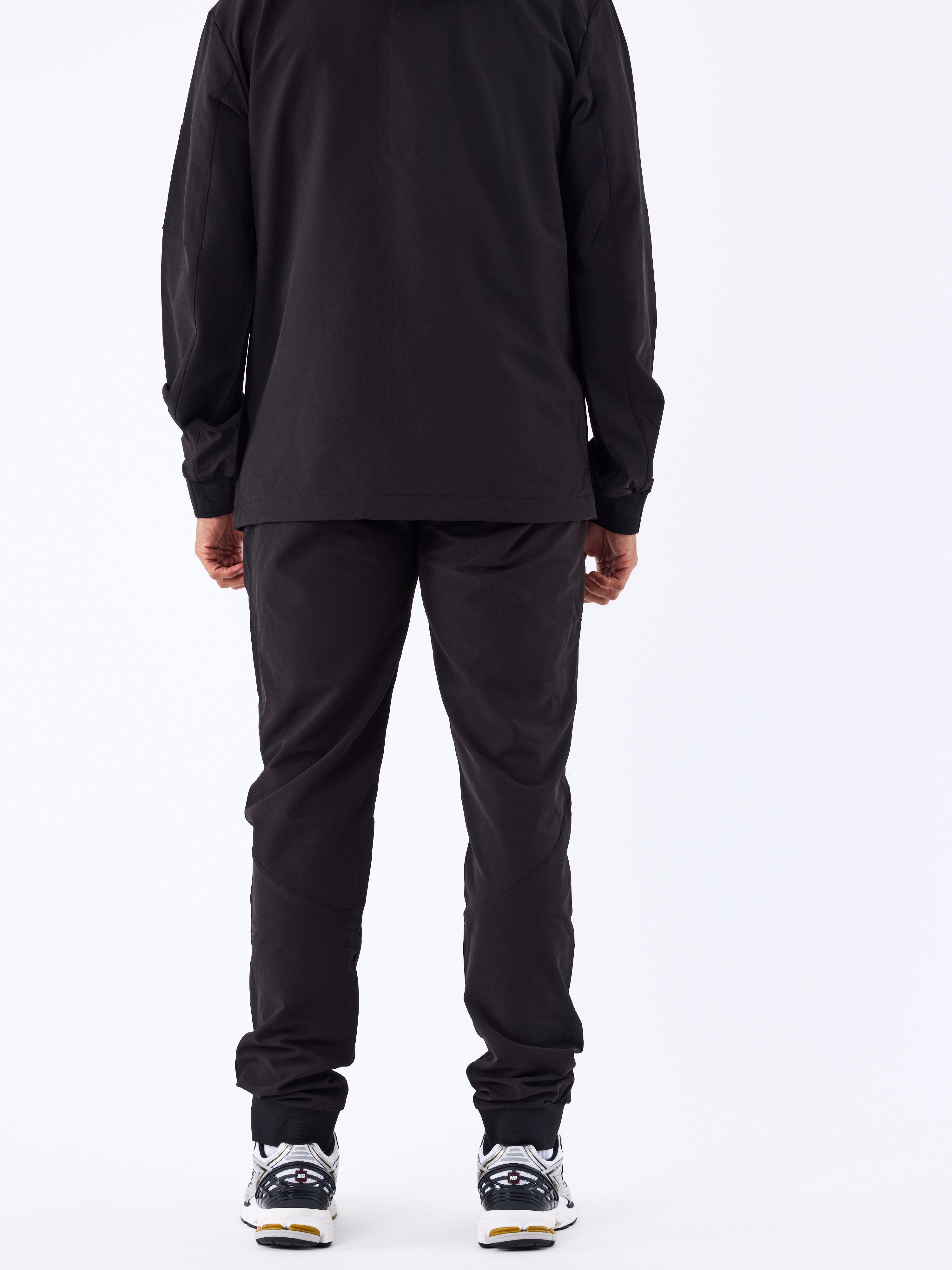 pantalon-cargo-technique-noir