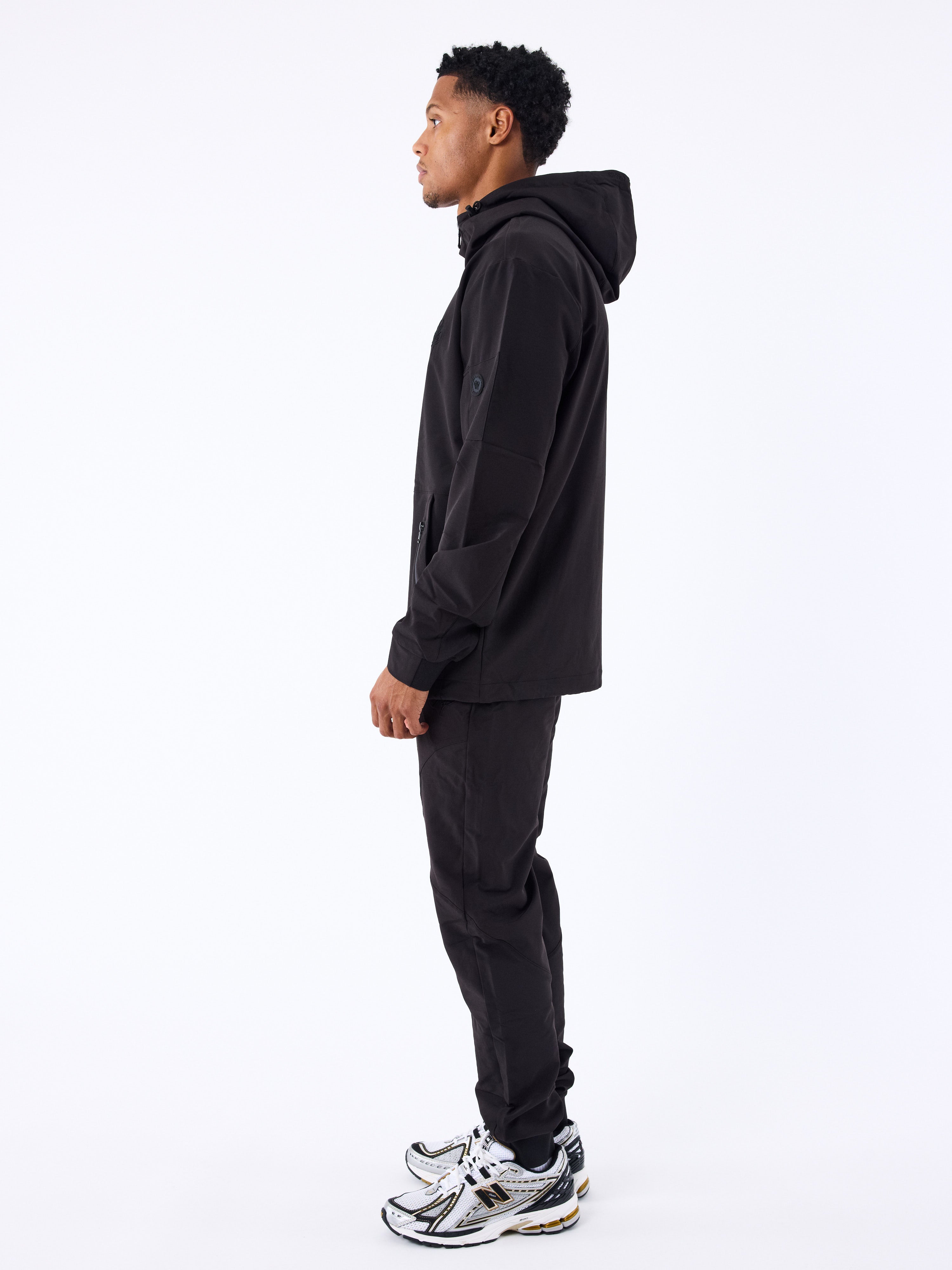 pantalon-cargo-technique-noir