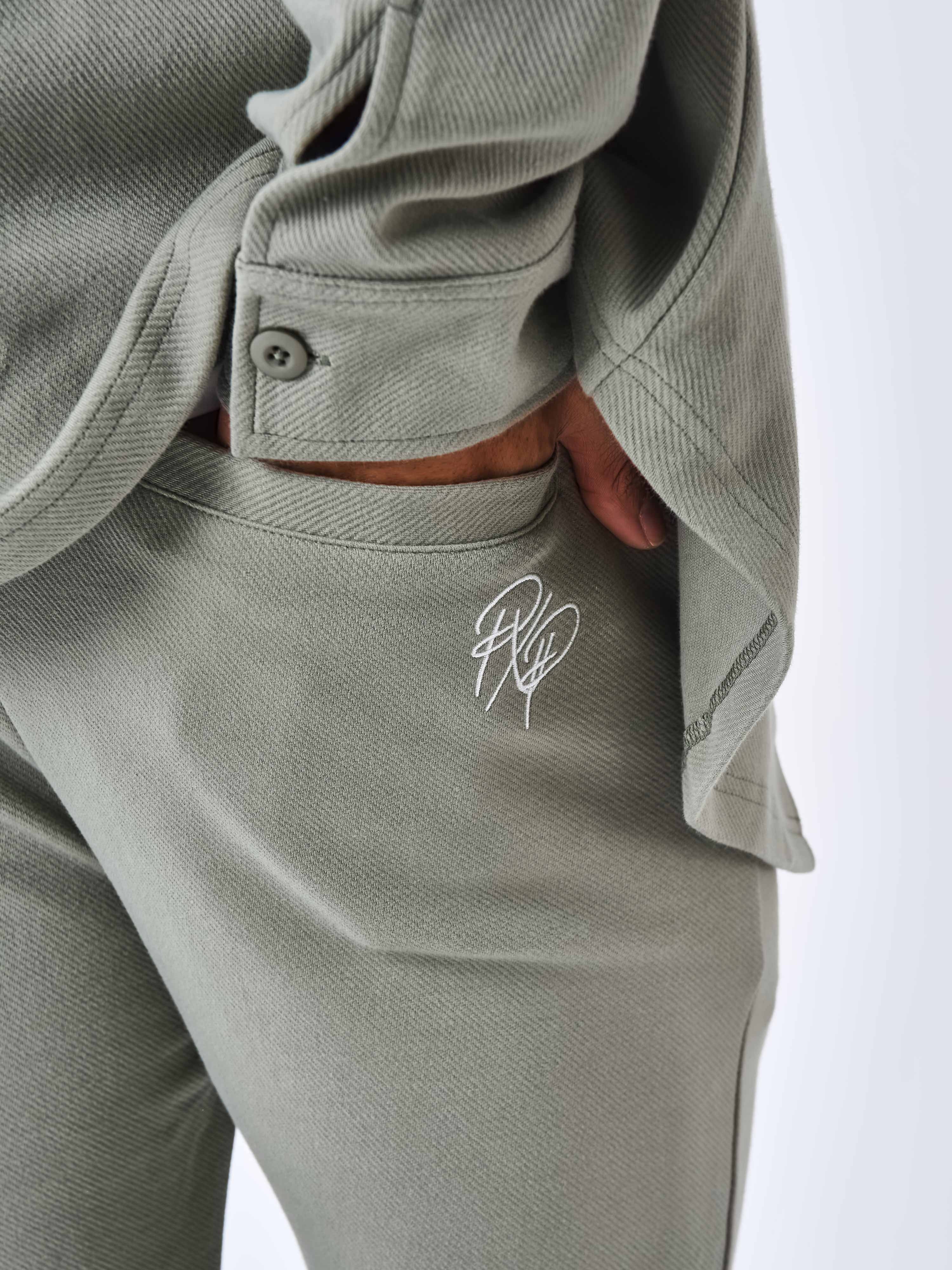 pantalon-classique-cotele-olive
