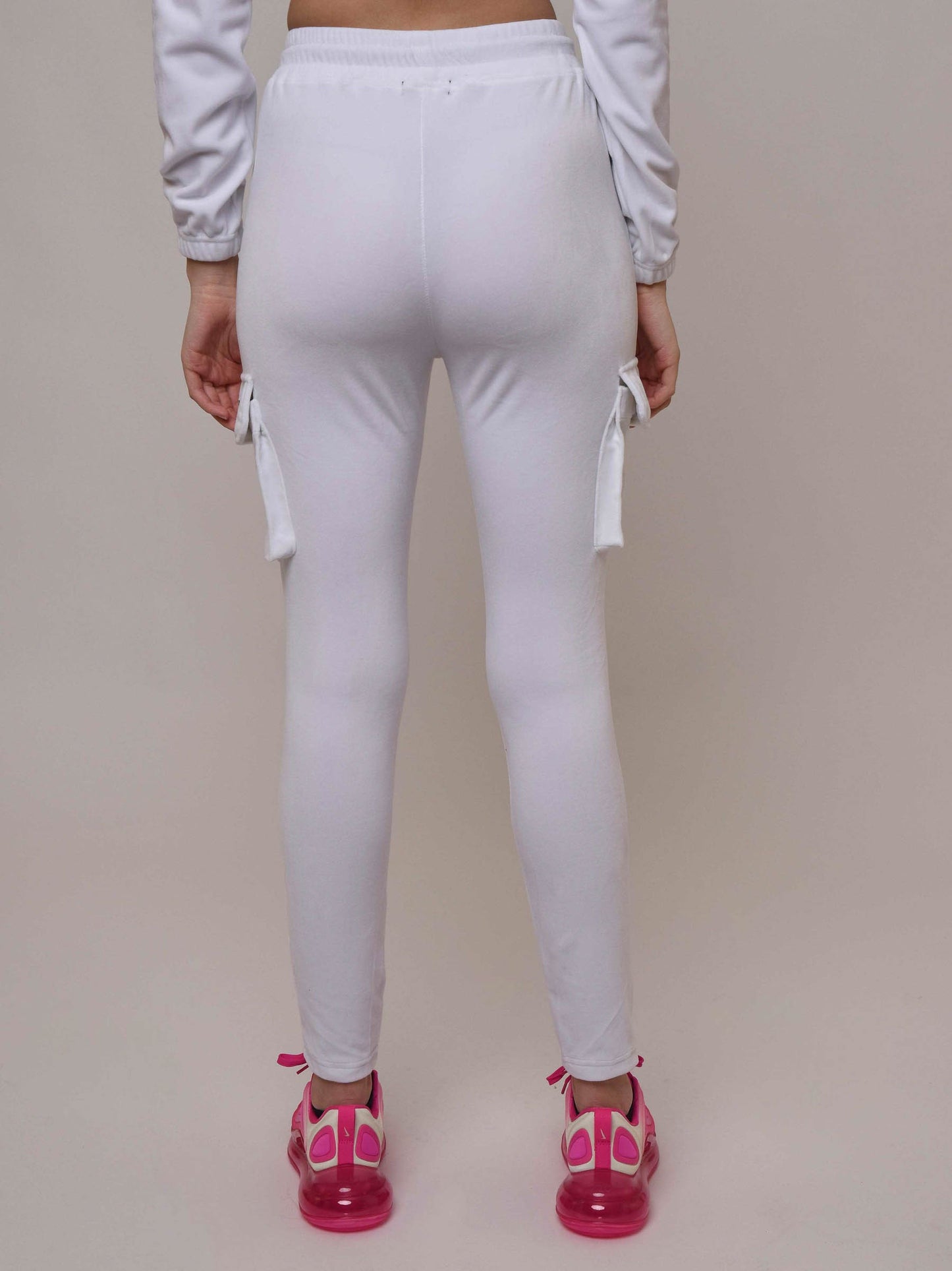pantalon-de-jogging-en-velours-femme-project-x-paris-f194045-blanc