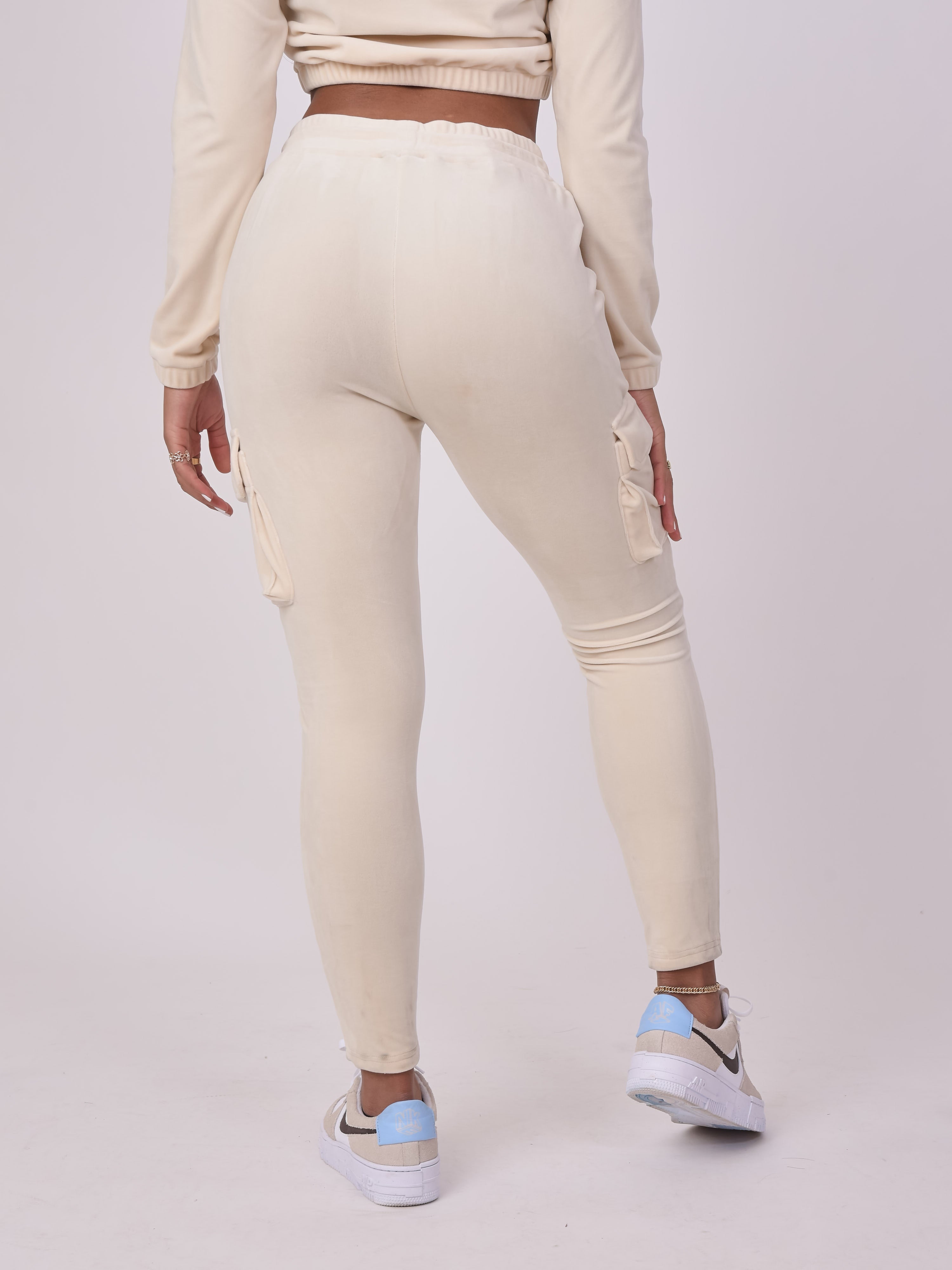 Velvet jogging pants-4