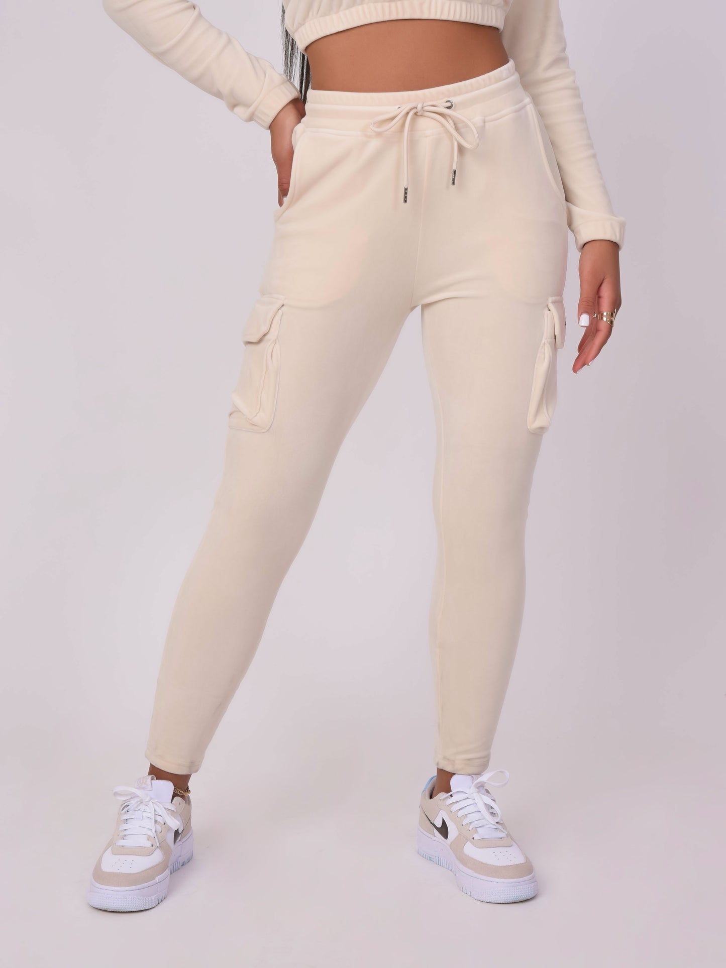 pantalon-de-jogging-en-velours-femme-project-x-paris-f194045-ivoire