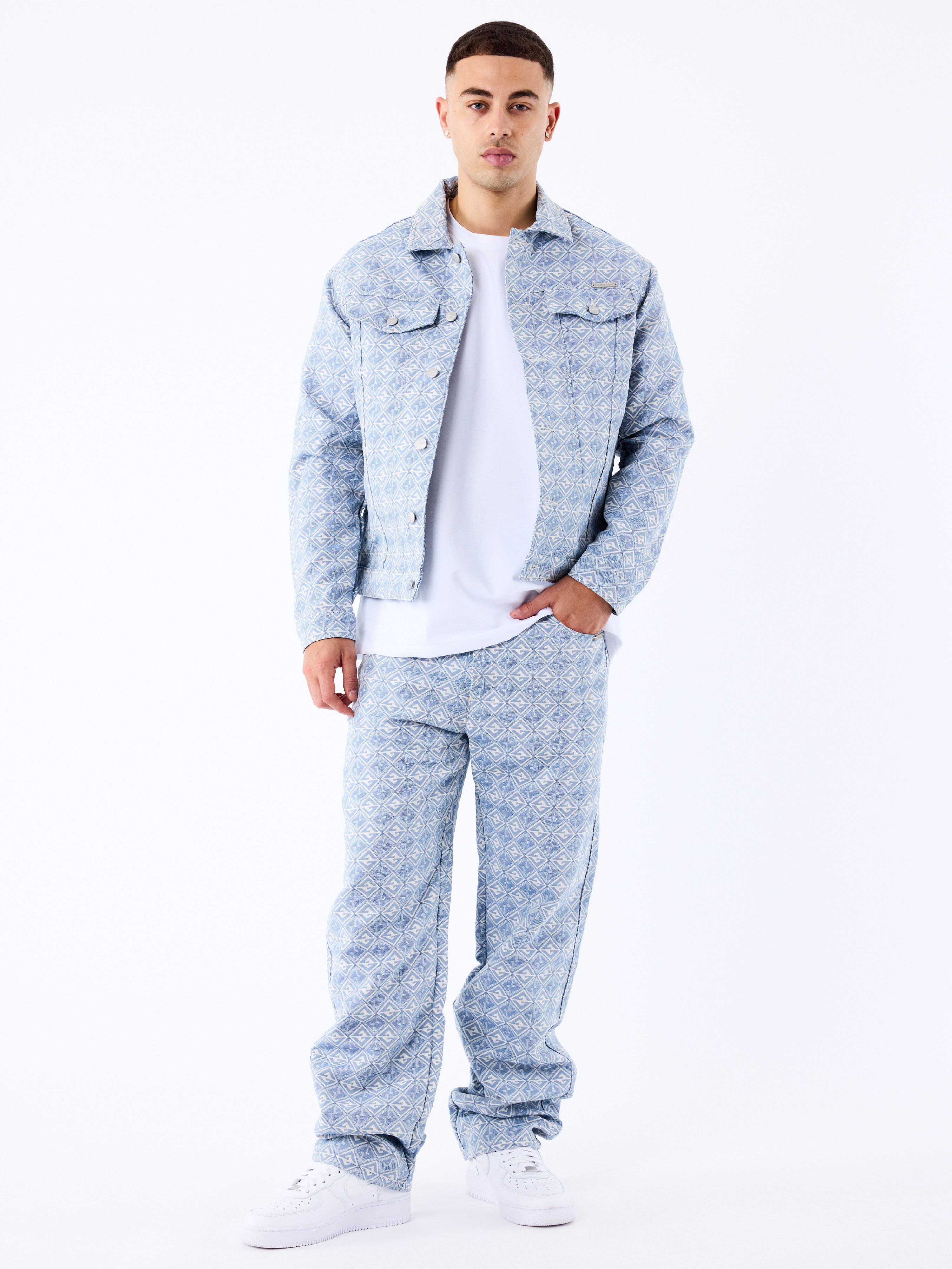 pantalon-en-toile-a-motif-geometrique-bleu