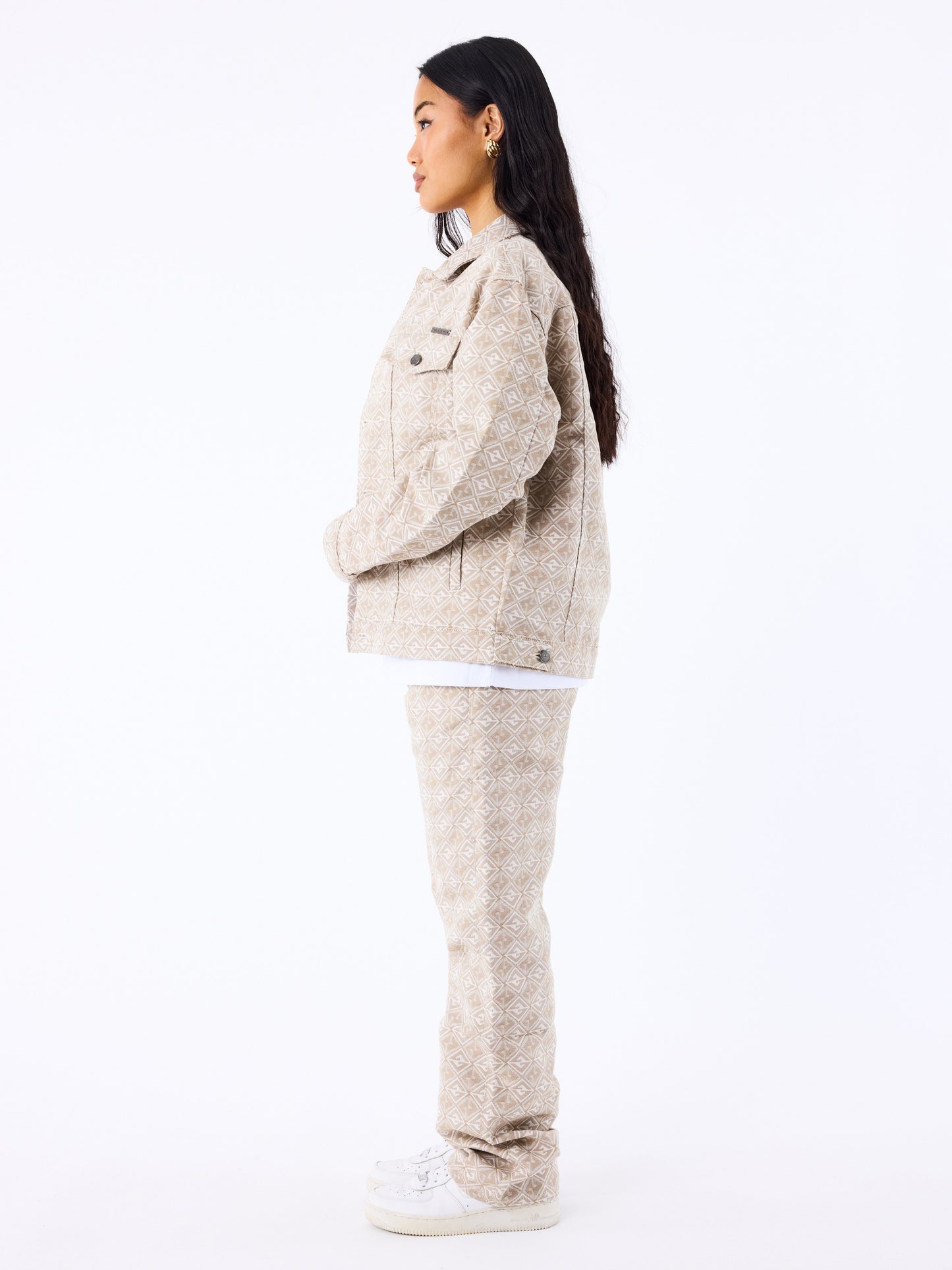 pantalon-en-toile-a-motif-geometrique-taupe