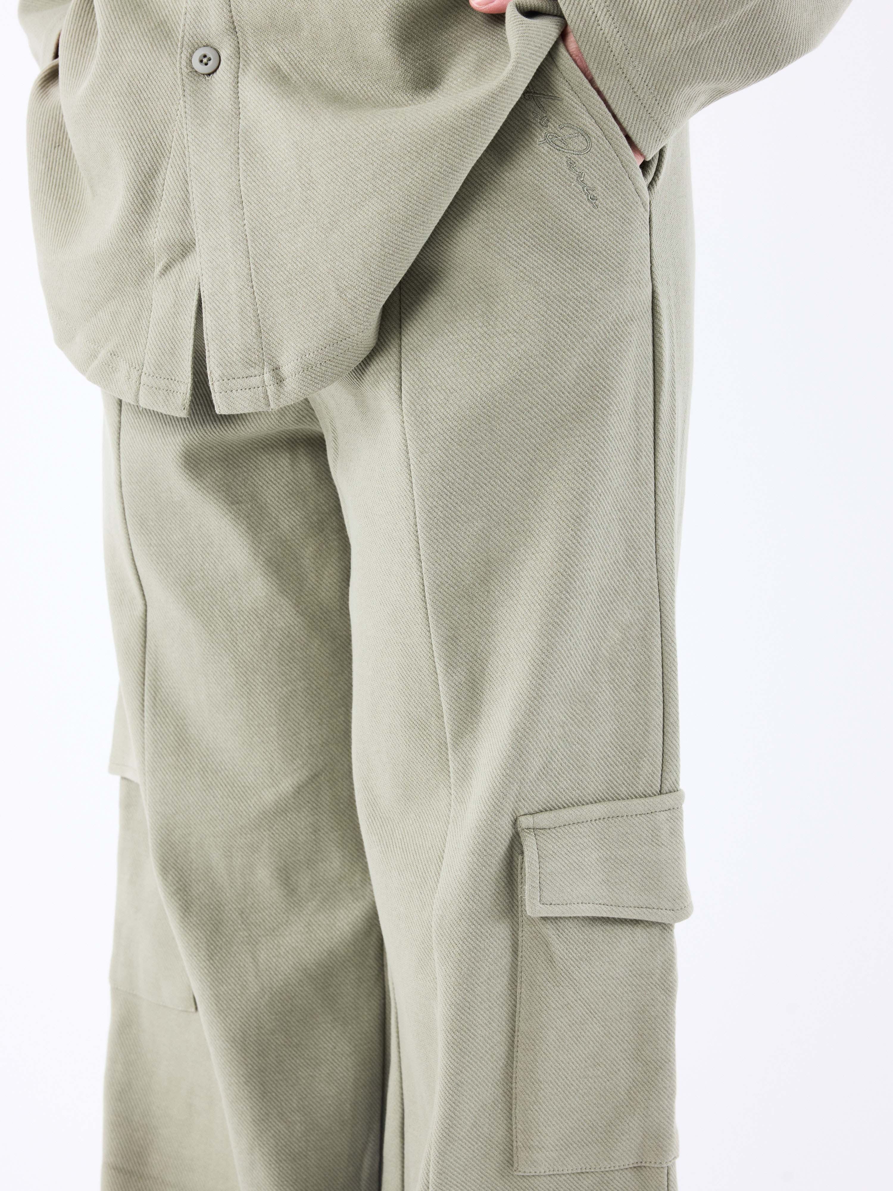 pantalon-habille-oversize-olive