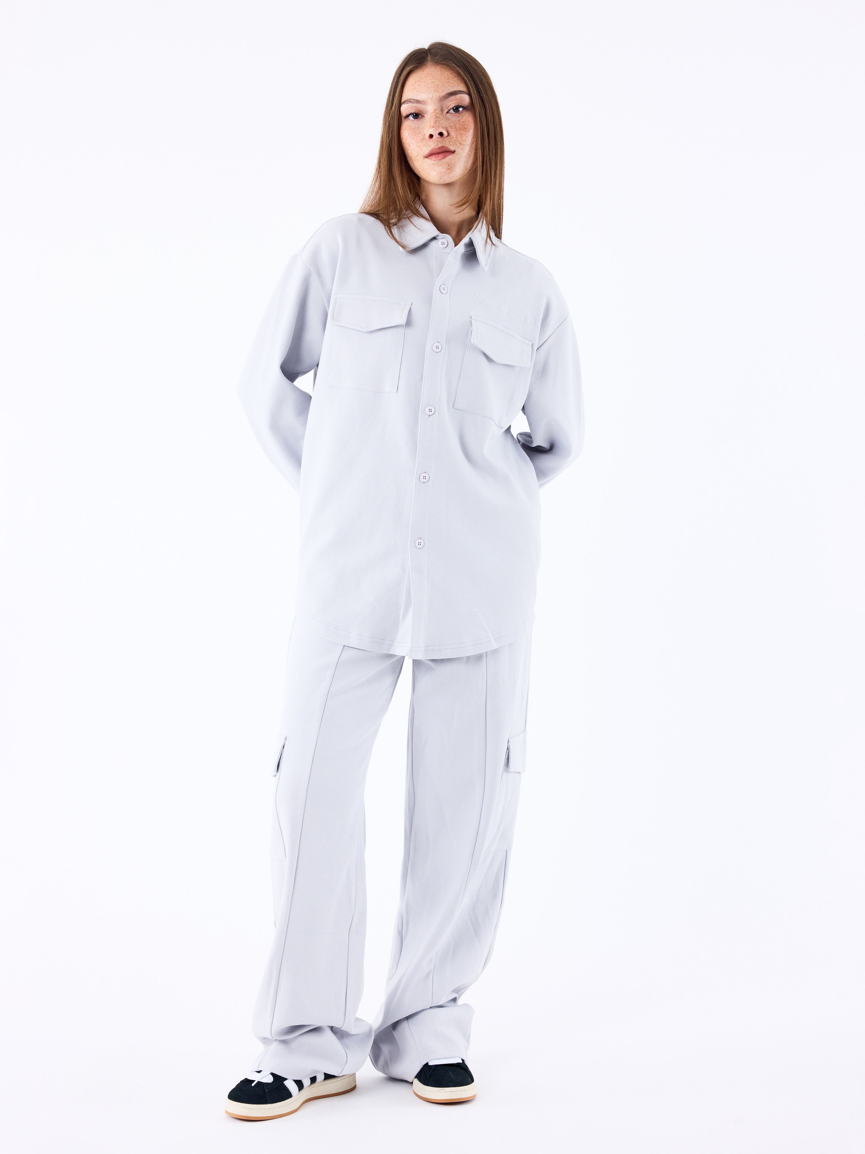 pantalon-habille-oversize-bleu-glacier