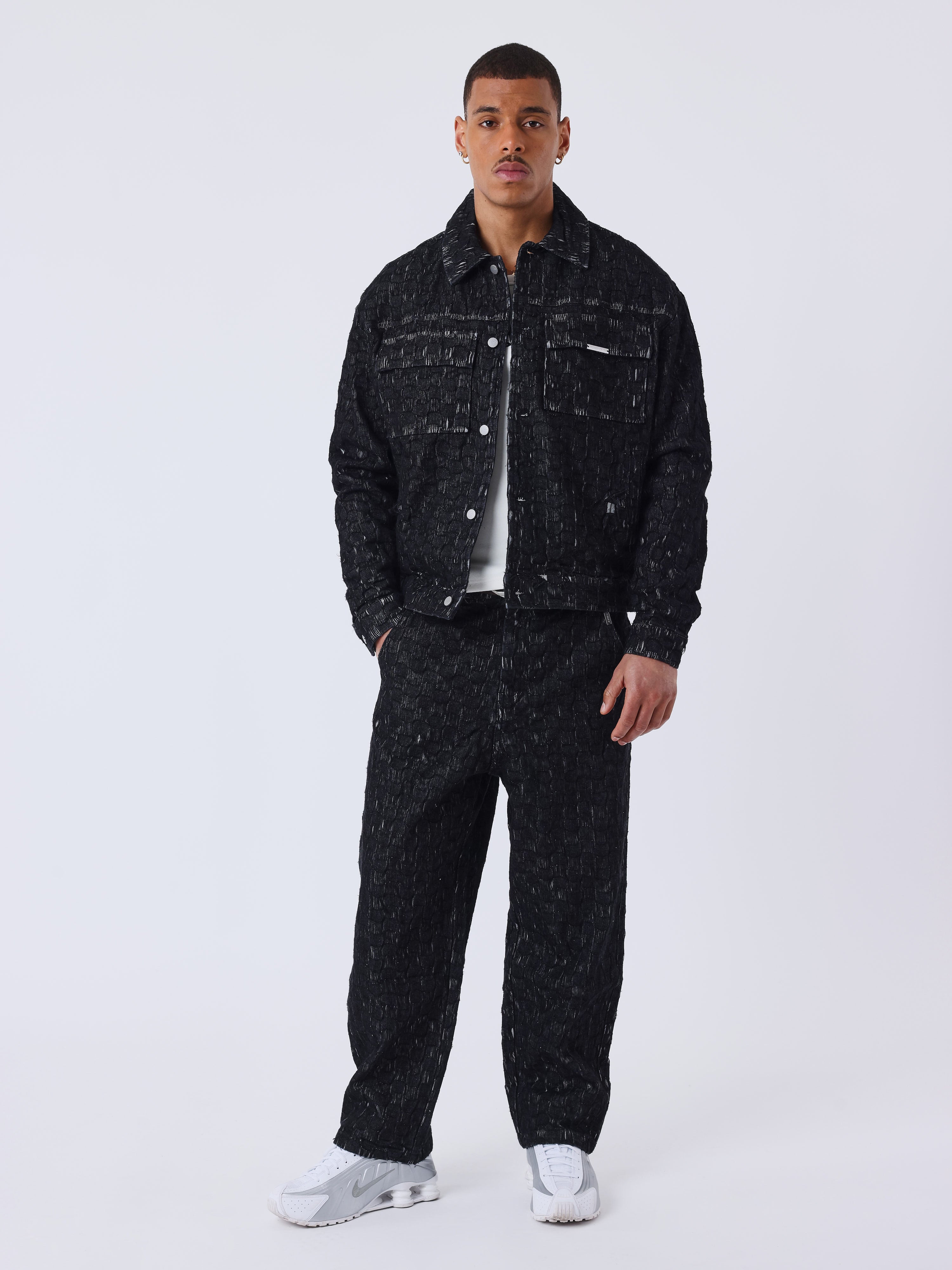 pantalon-kalash-x-pxp-en-denim-a-motif-damier-noir