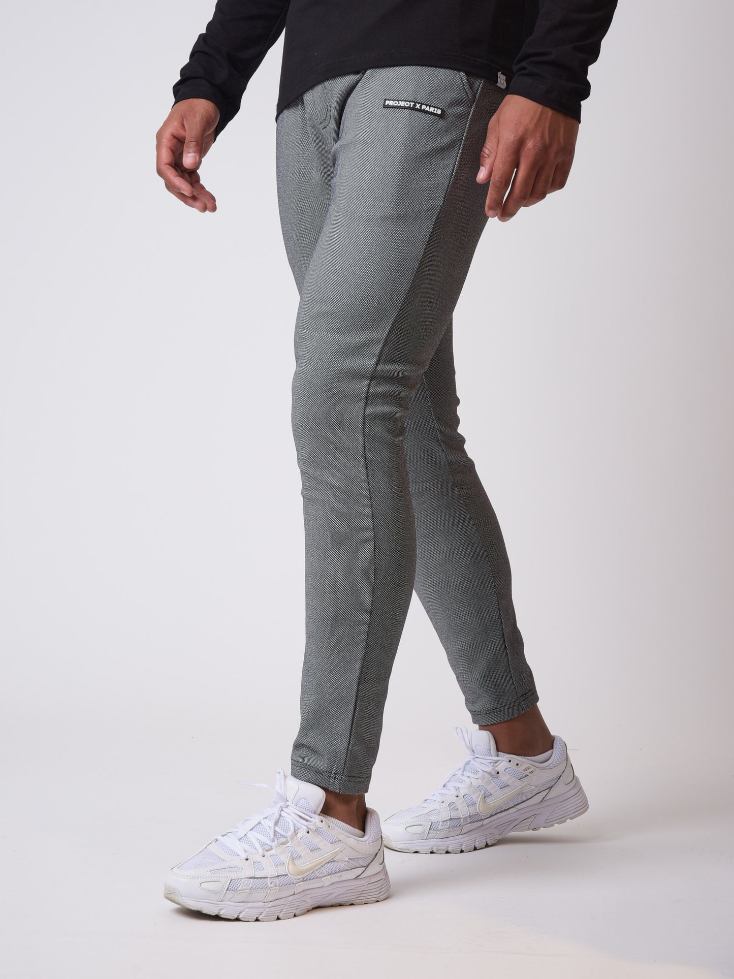 pantalon-slim-texture-gris