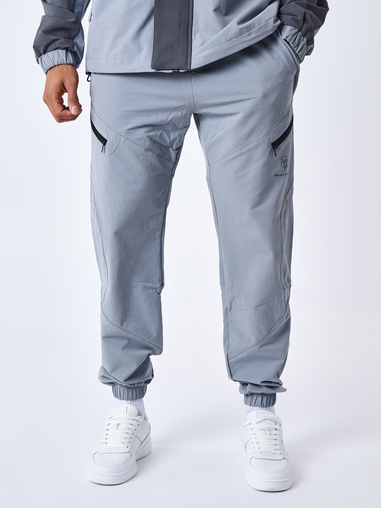 pantalon-techwear-gris-clair