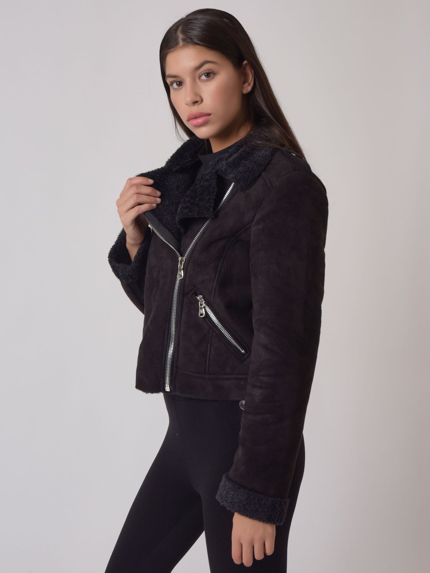 perfecto-en-daim-doublure-imitation-peau-de-mouton-noir